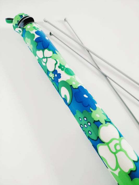 Étui à aiguilles à tricoter