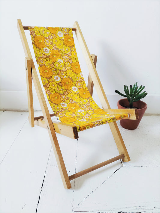 Chaise longue miniature