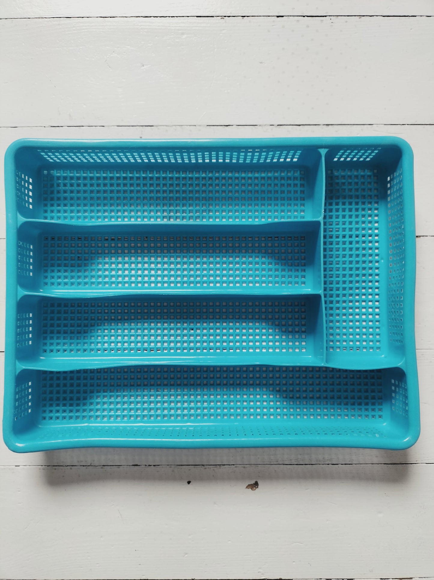 Range couverts en plastique