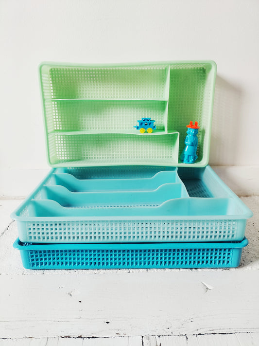 Range couverts en plastique