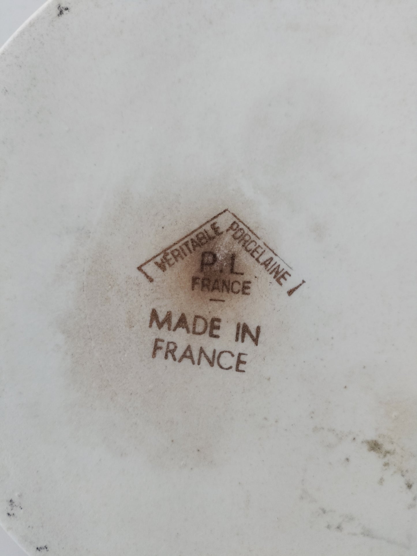 Petit plat four porcelaine