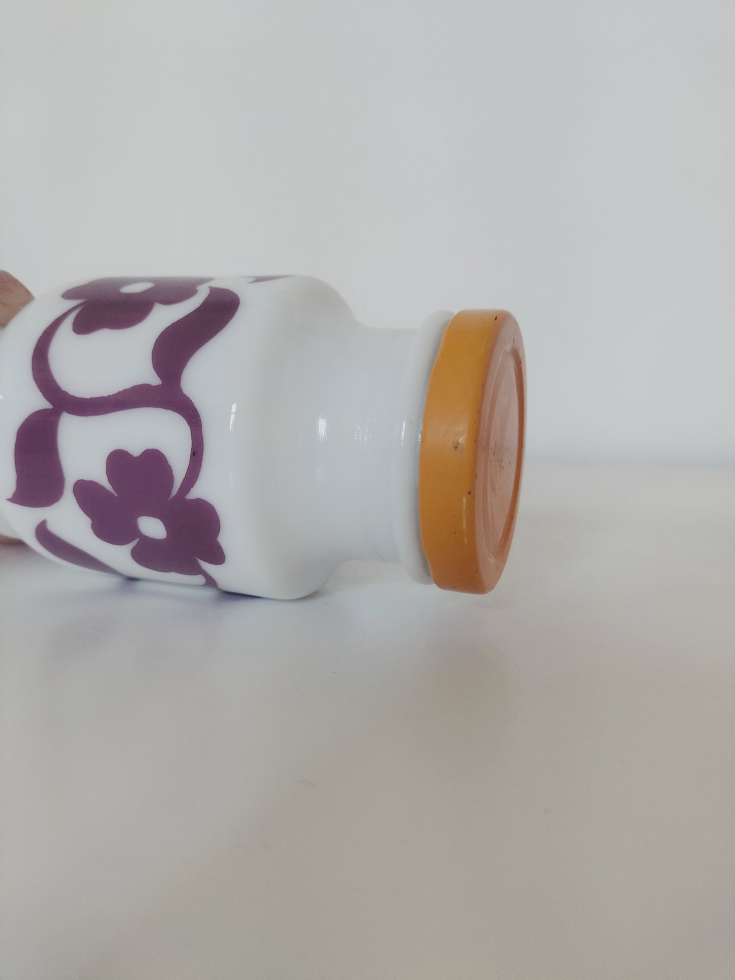 Trio de bocaux/ pots en opaline