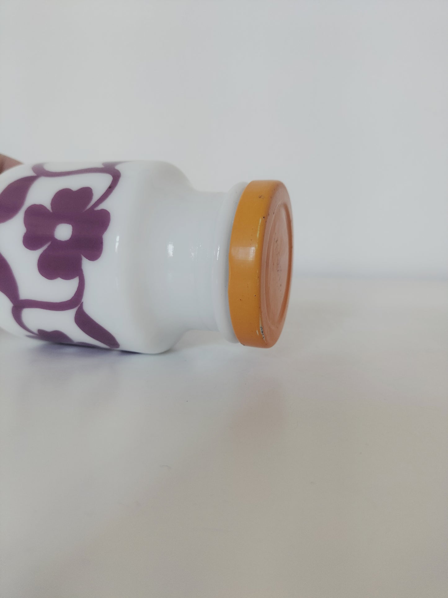 Trio de bocaux/ pots en opaline