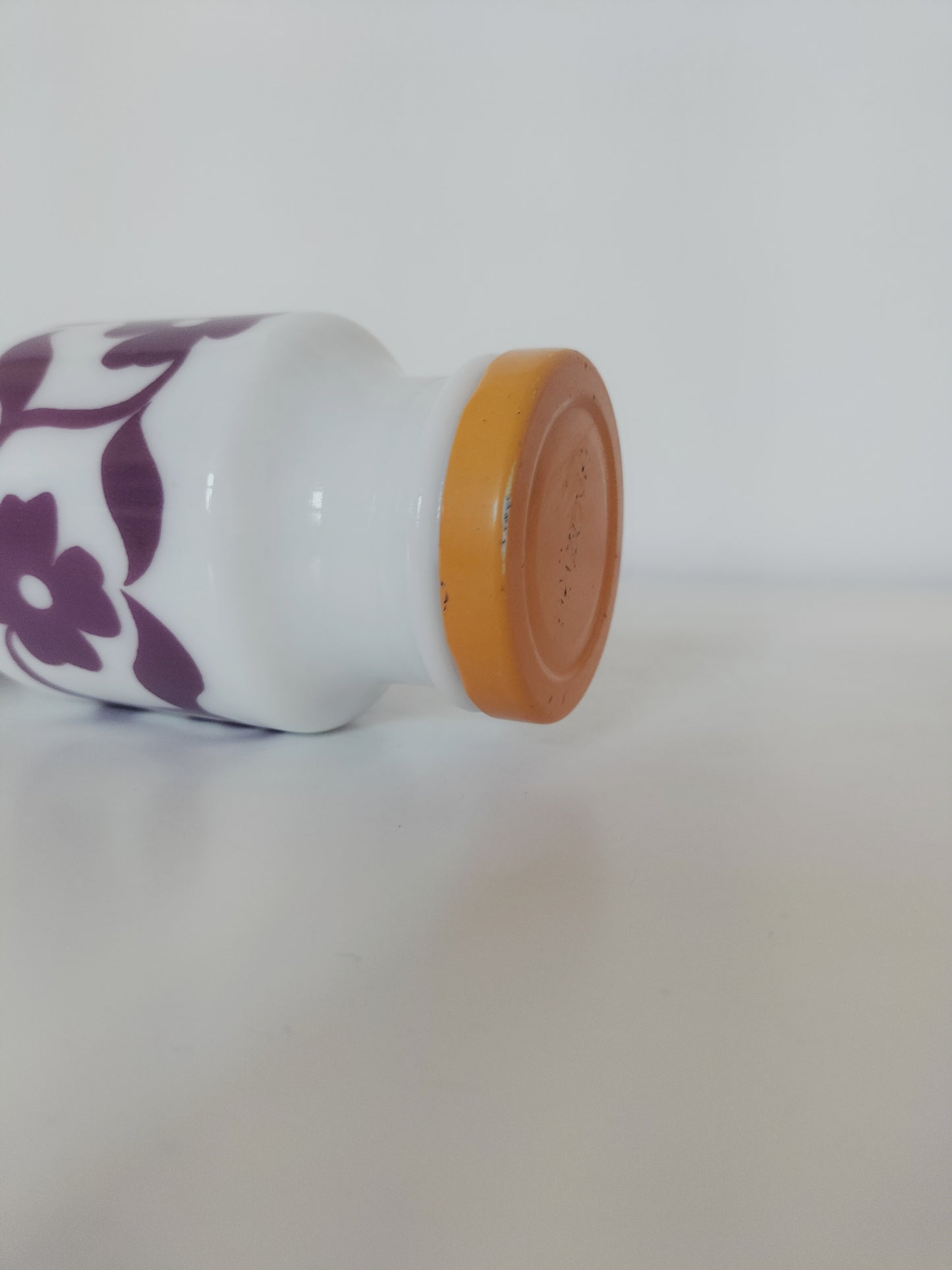 Trio de bocaux/ pots en opaline