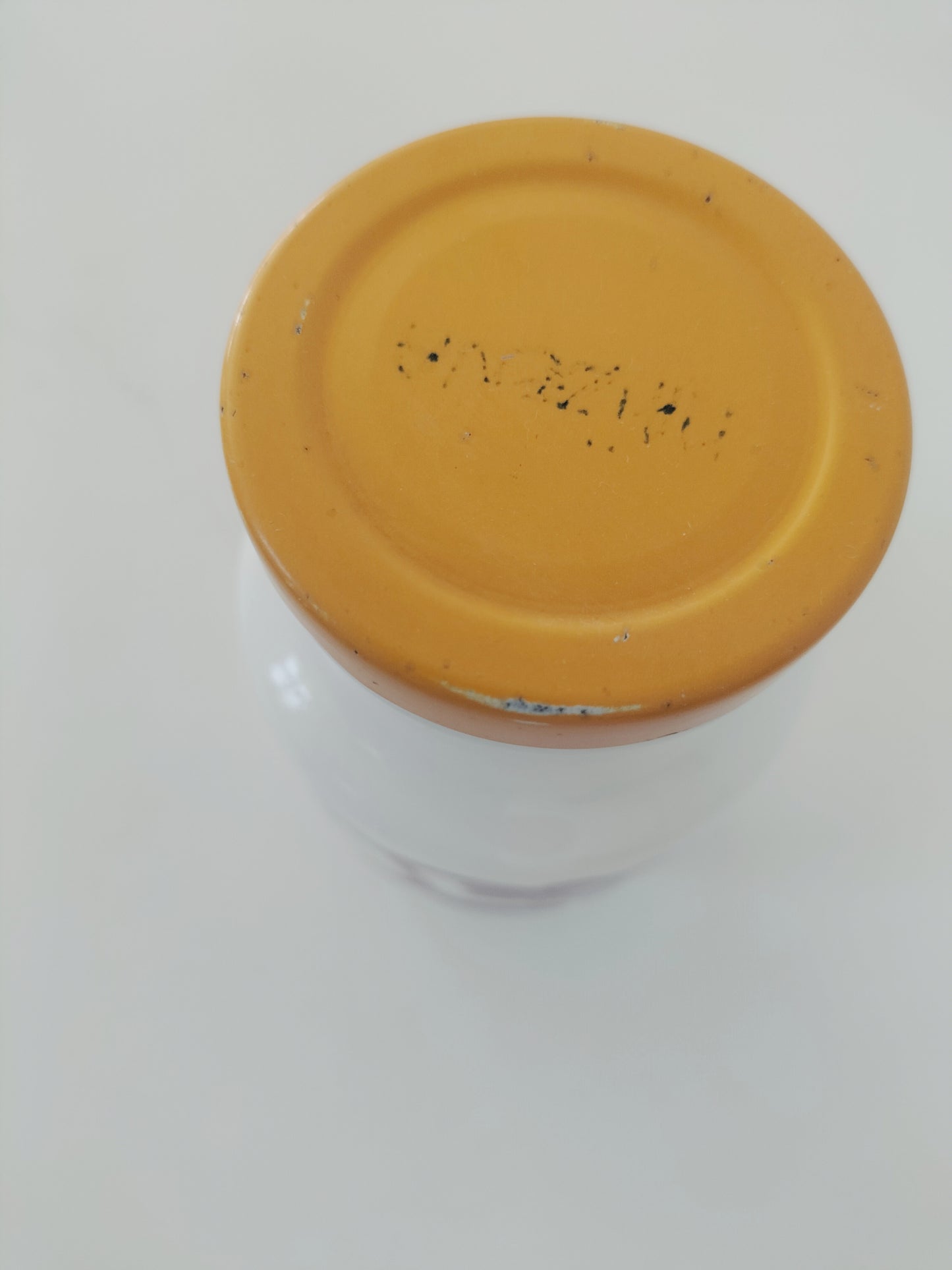 Trio de bocaux/ pots en opaline