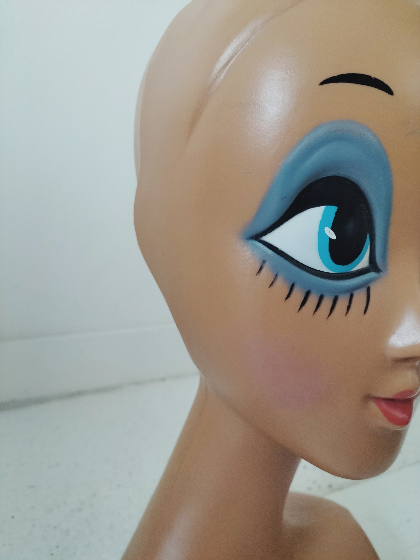 Tête à chapeau Twiggy Huard