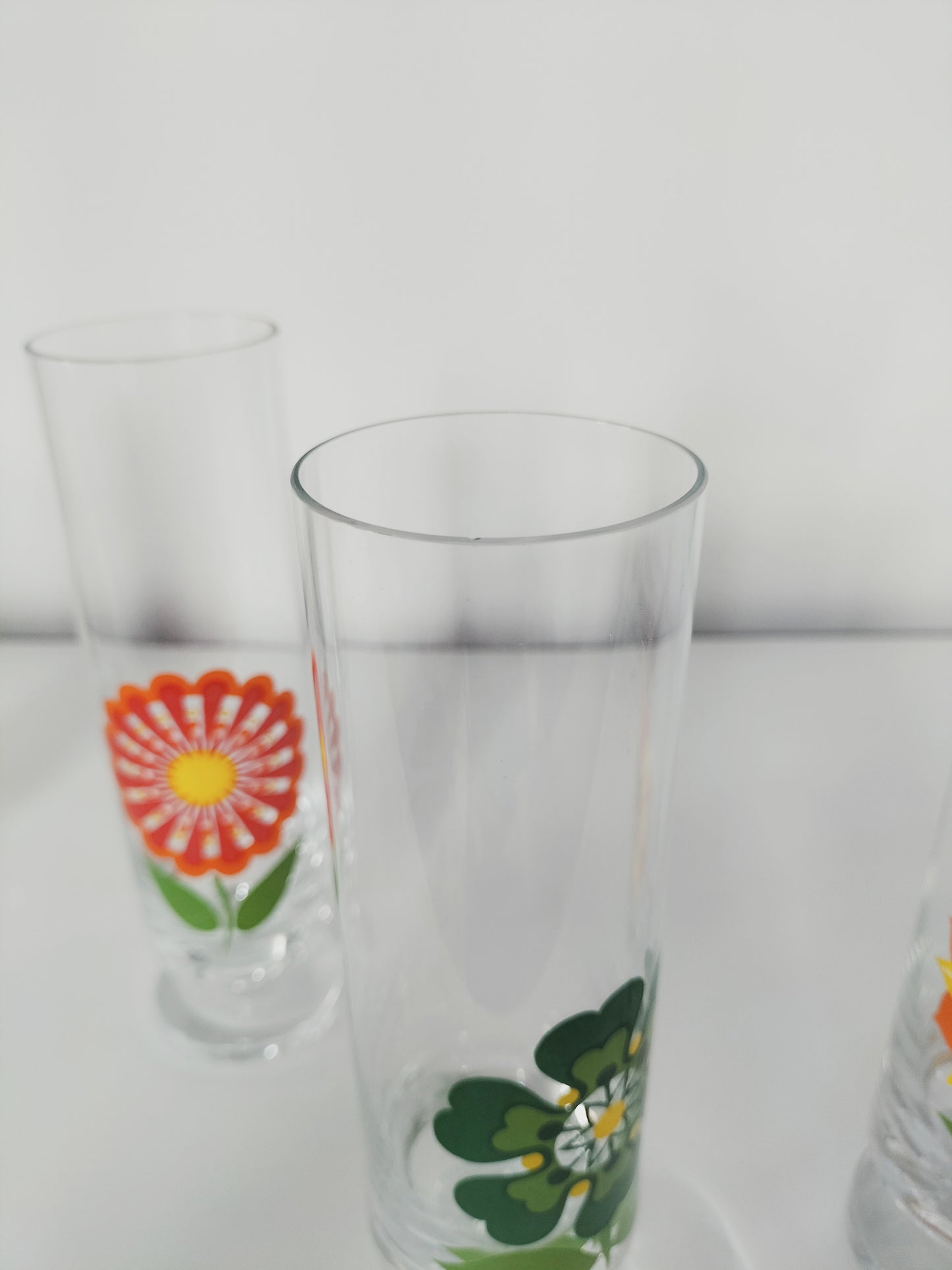 Ensemble de 6 verres à pied vintage