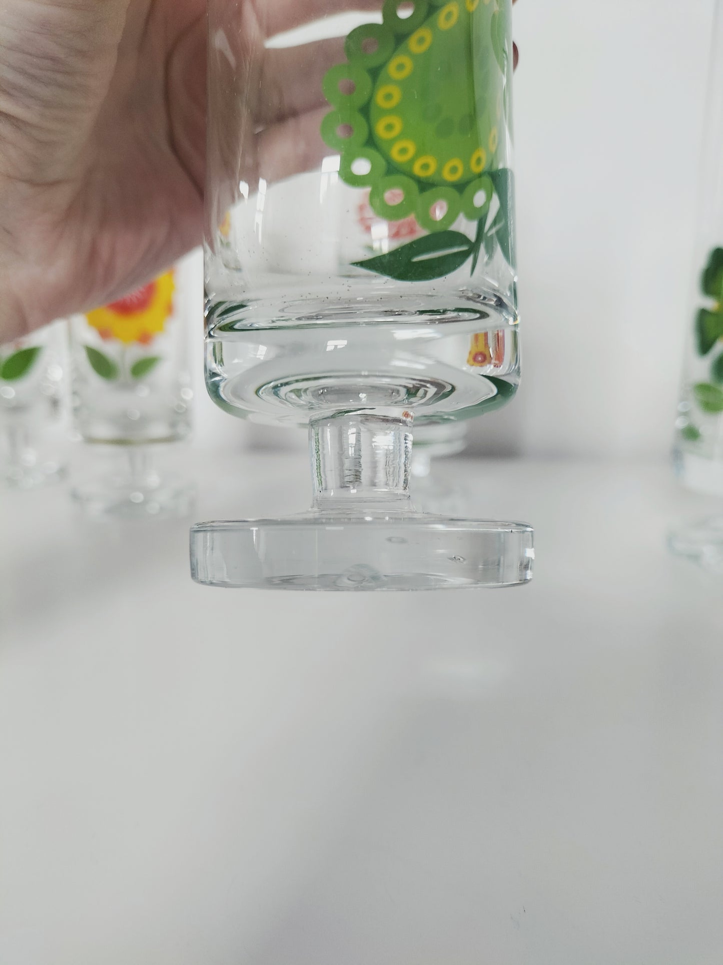 Ensemble de 6 verres à pied vintage