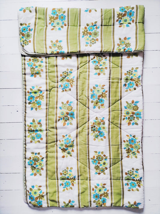 Couverture/ édredon vintage