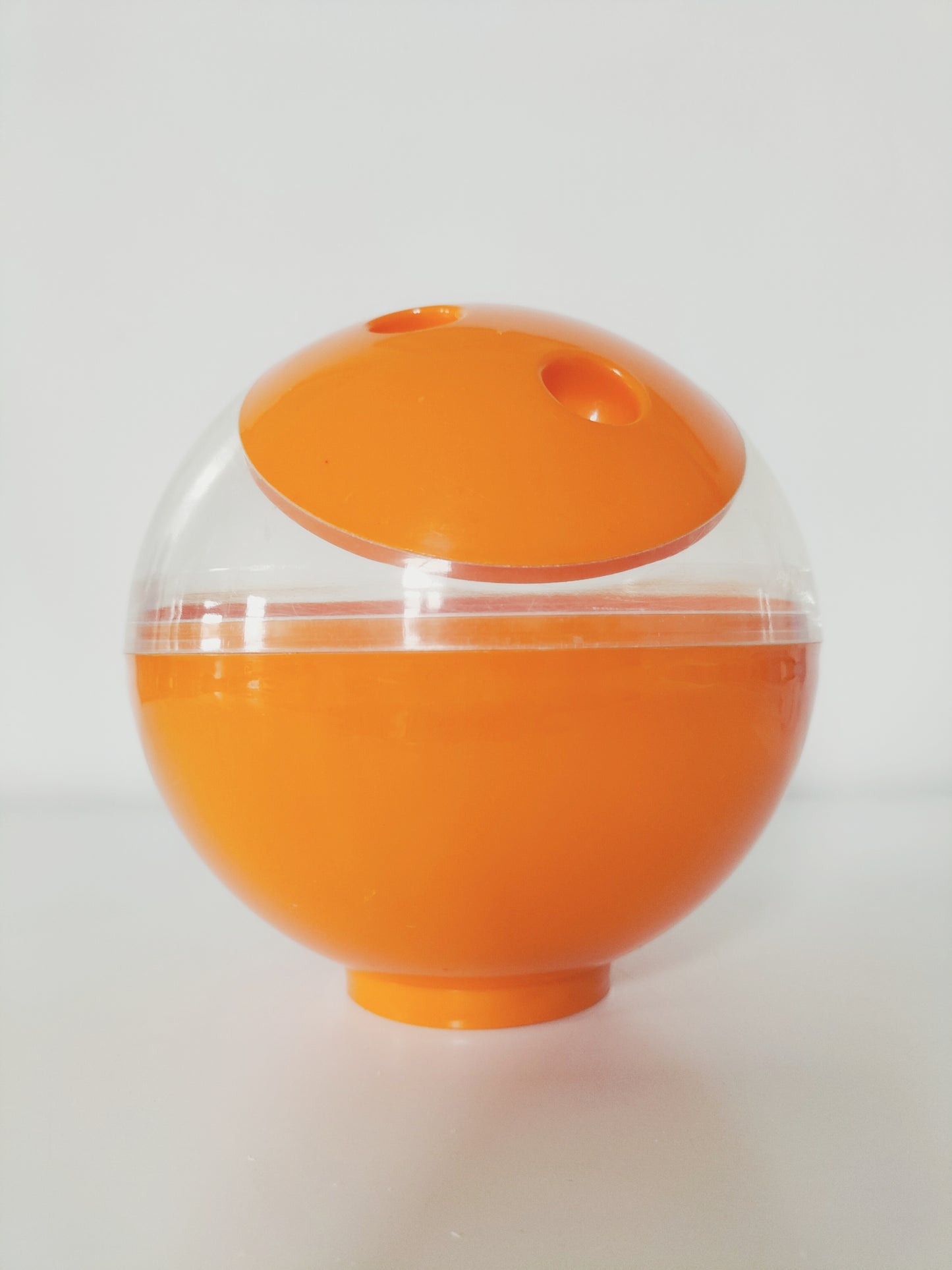 Boîte boule vintage