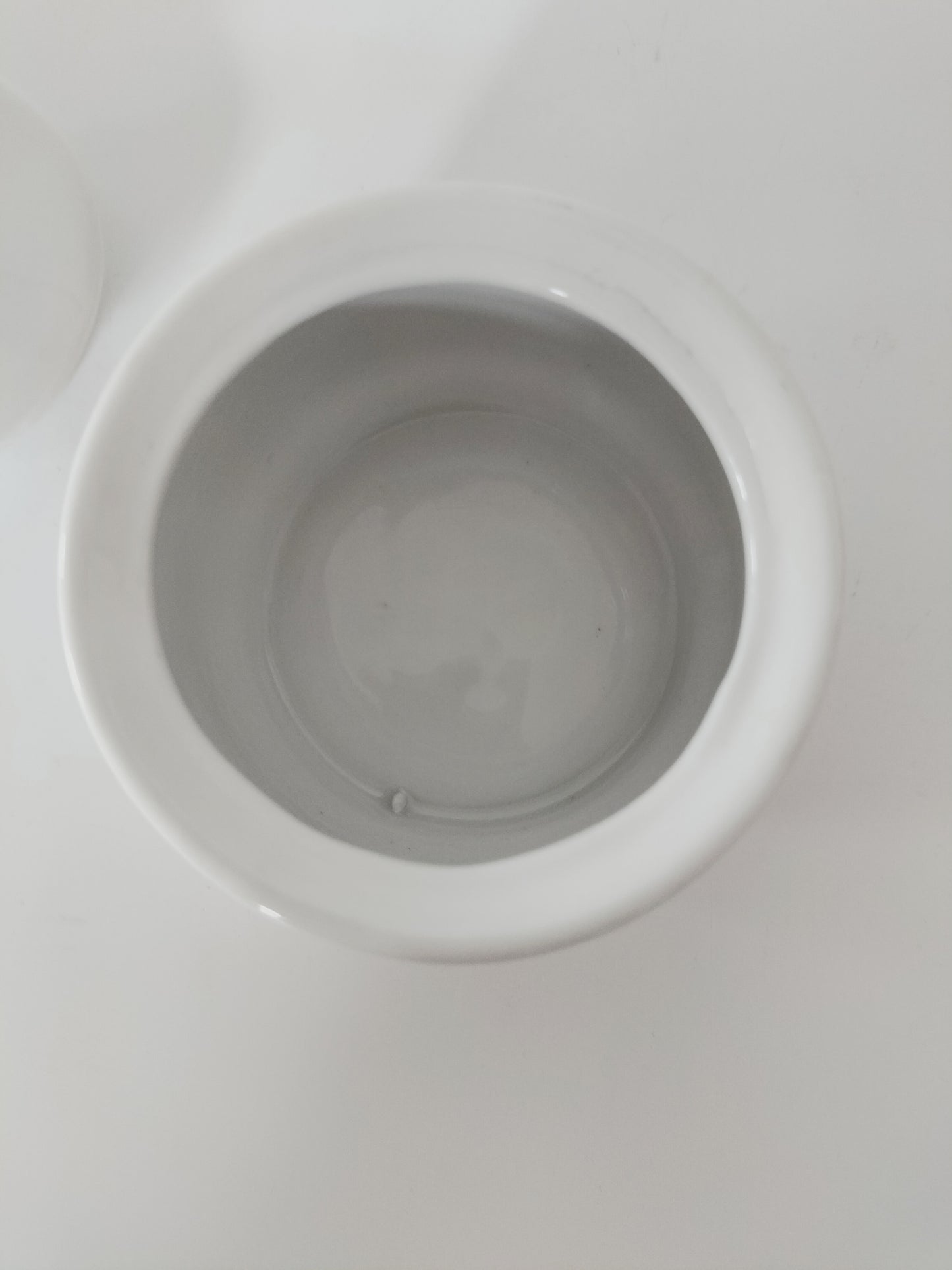 Sucrier/ boîte en porcelaine