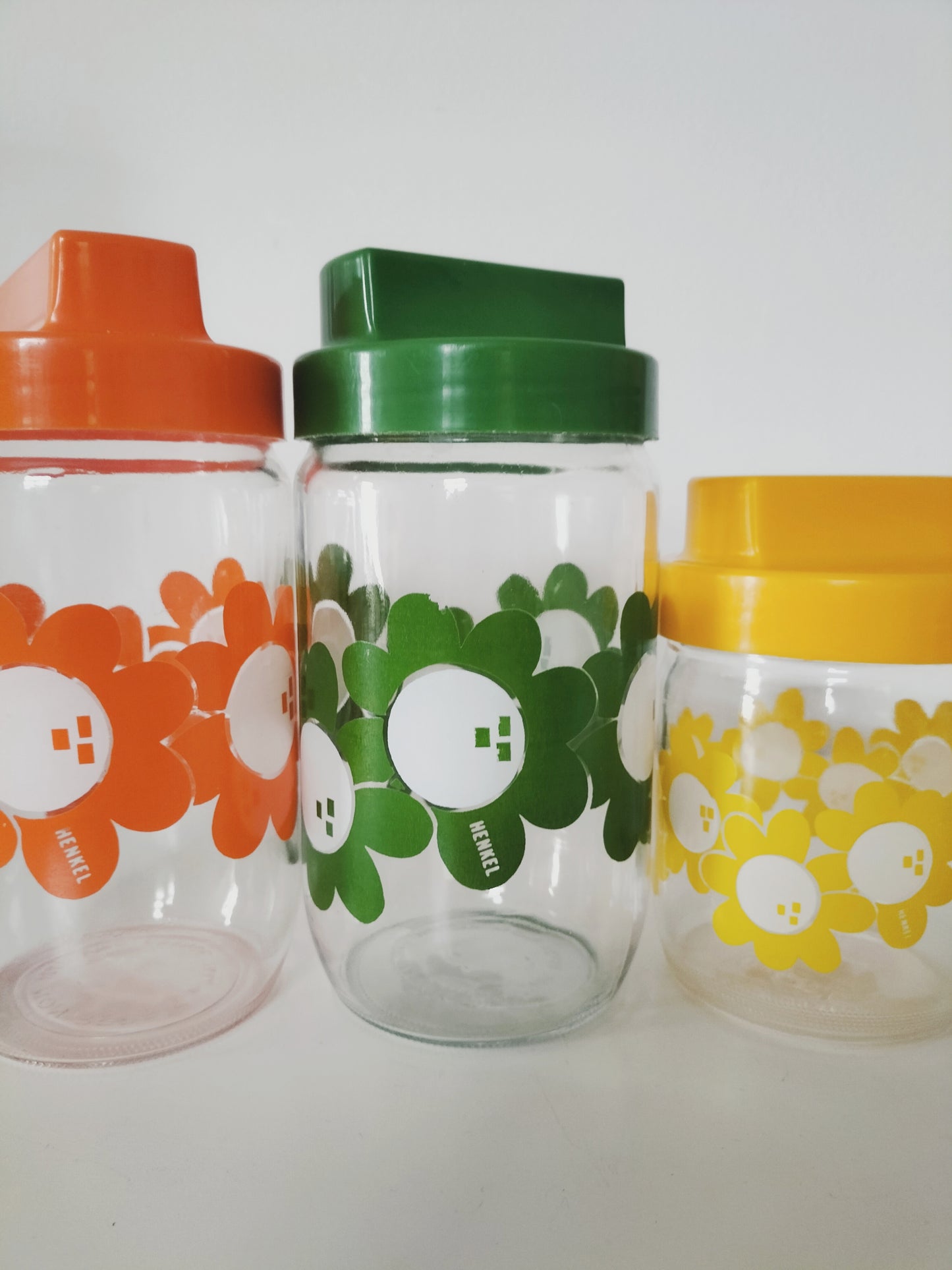 Pot Henkel fleurs au choix