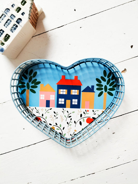 Petite corbeille métallique cœur