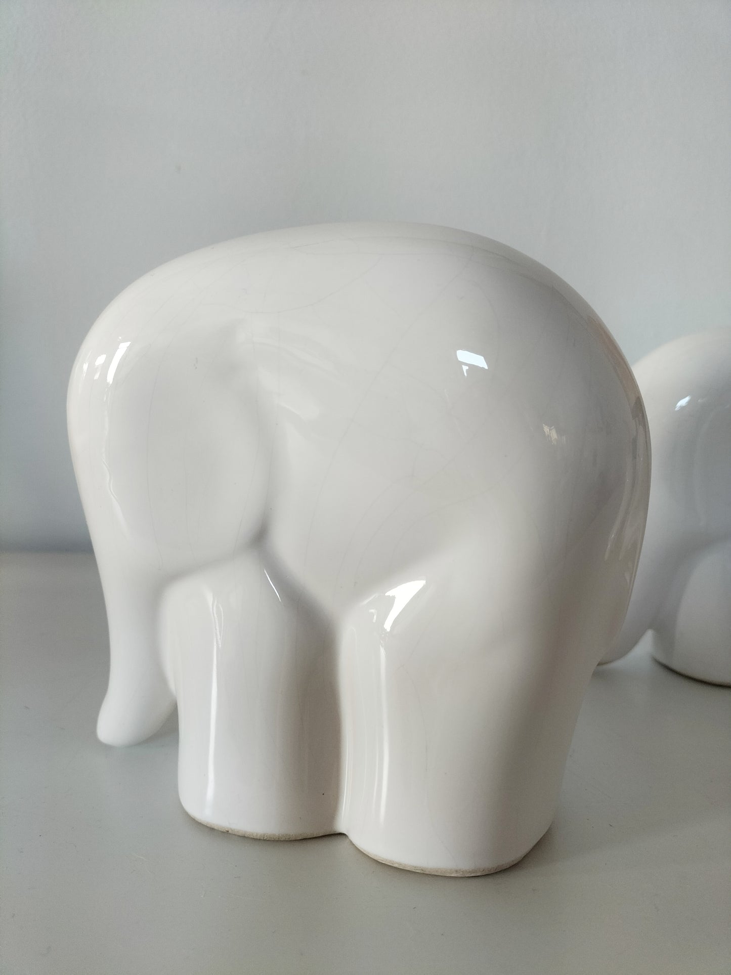 Ensemble de 4 éléphants en céramique