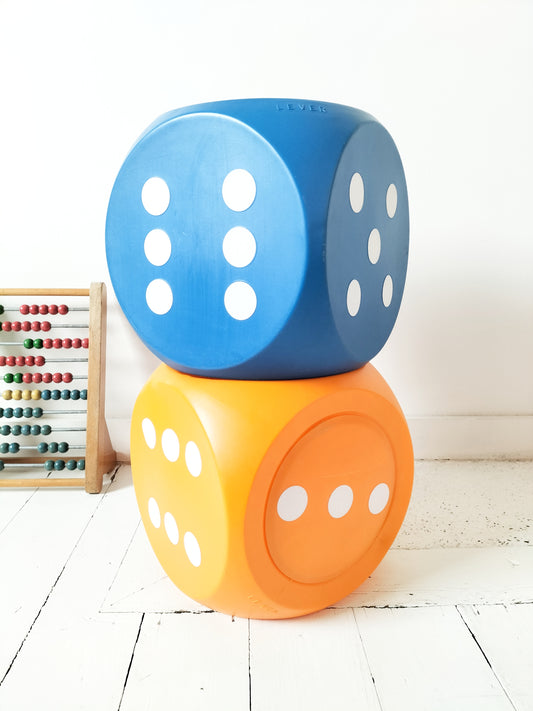 Grosse boîte dé publicitaire Lever/ ancien baril de lessive au choix