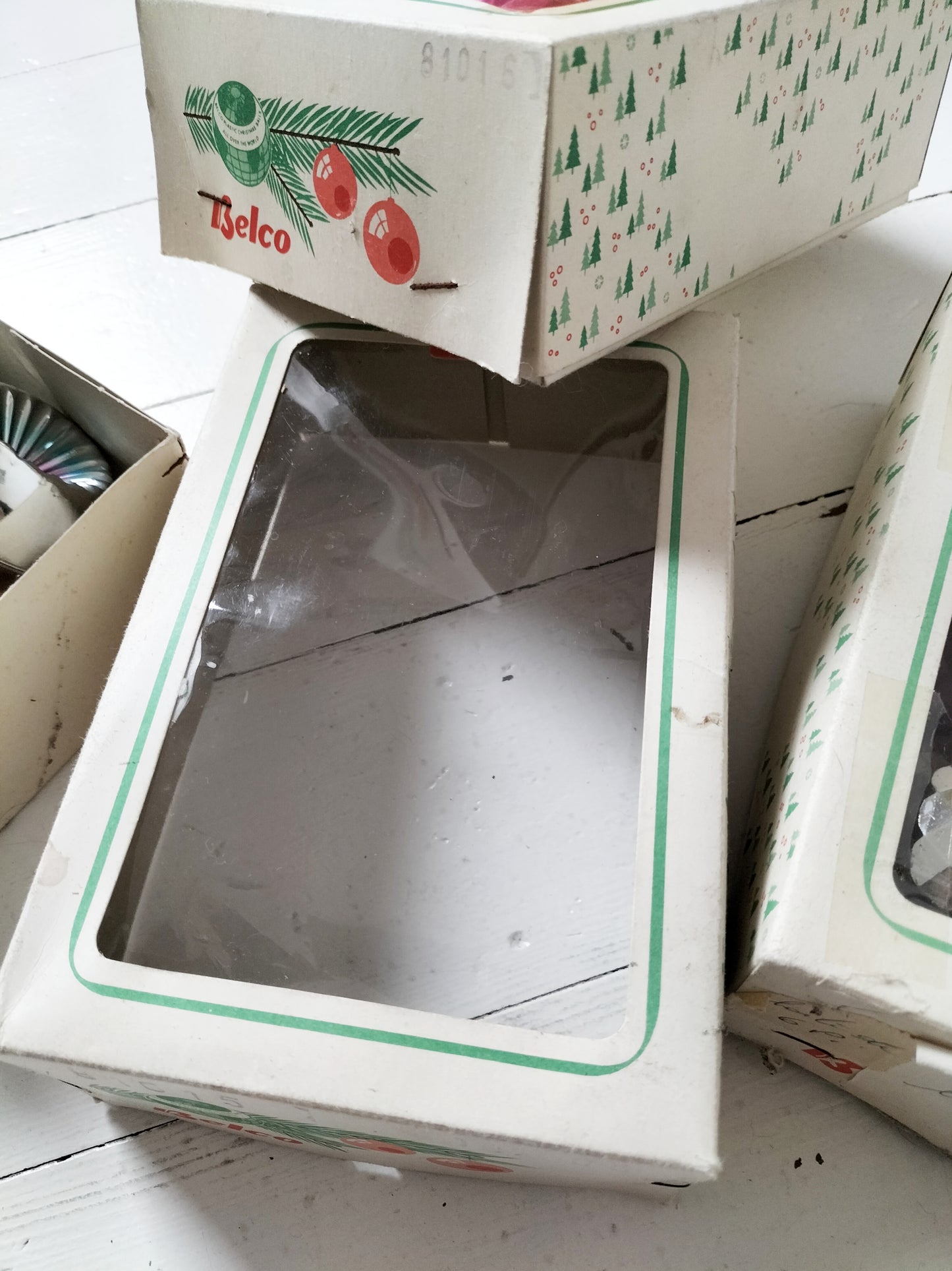 4 boules à facettes de Noël vintage Belco