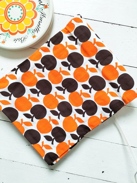 Chauffe-assiettes vintage en tissu Chauffassiett' Thermobaby
