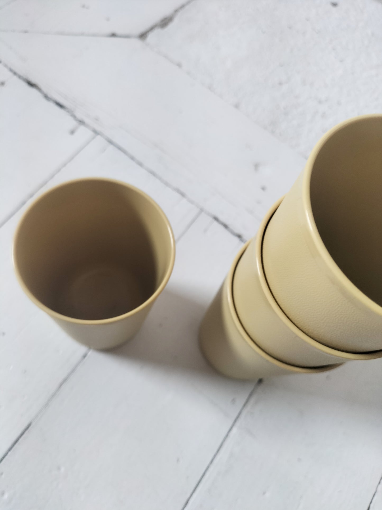 4 gobelets vintage Tupperware
