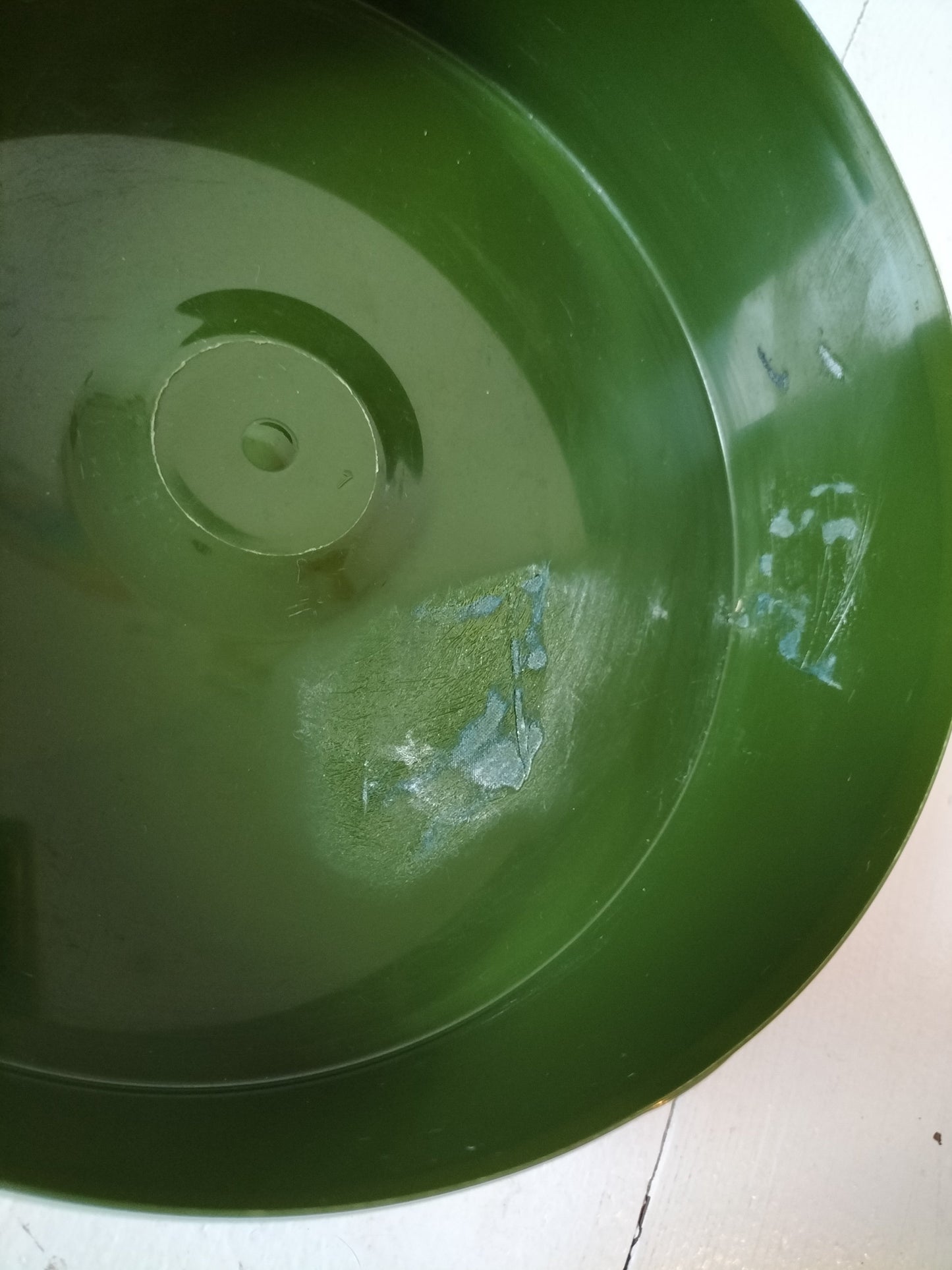 Ancienne boîte plastique et tissu