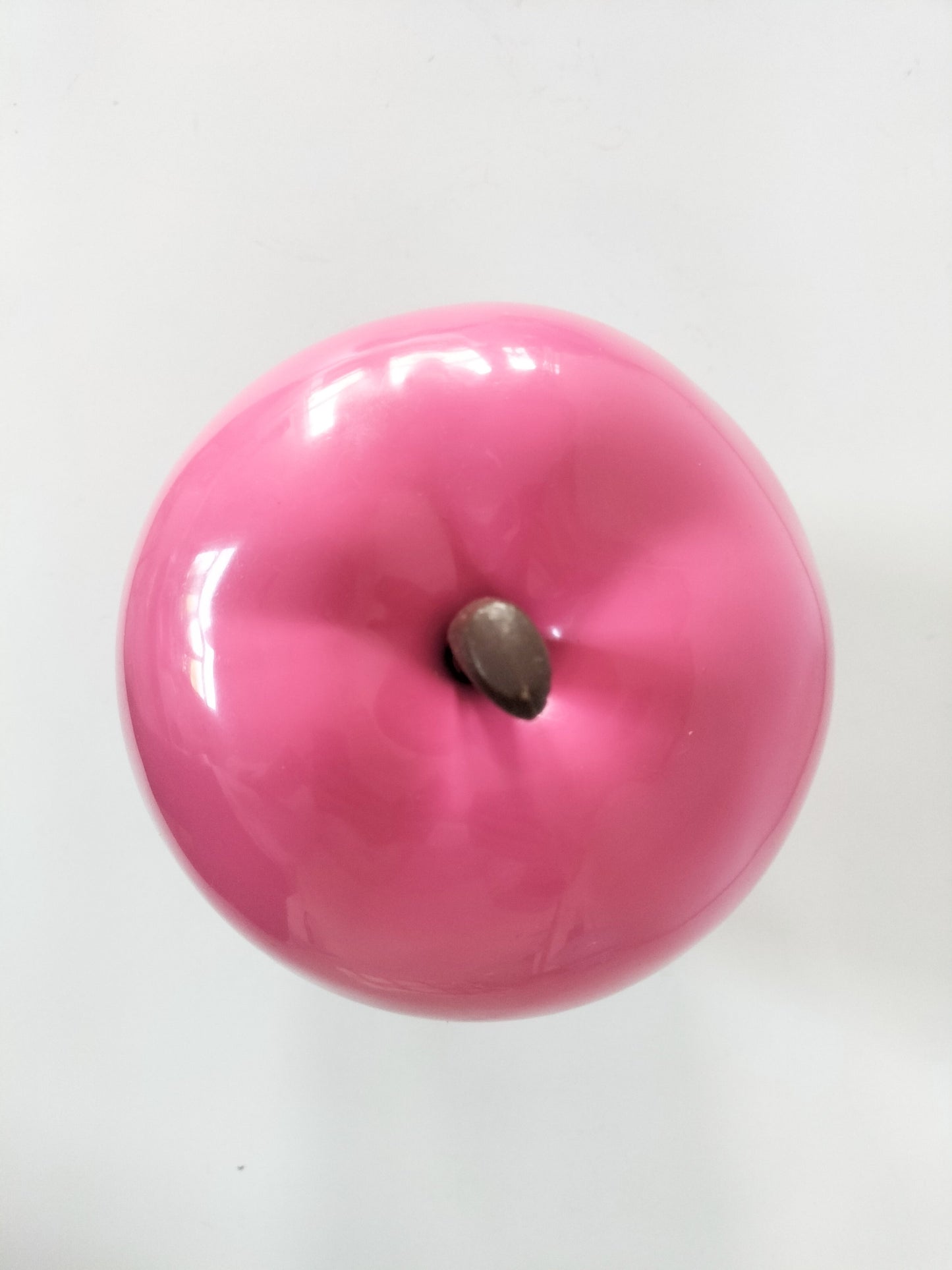 Pomme à glaçons rose