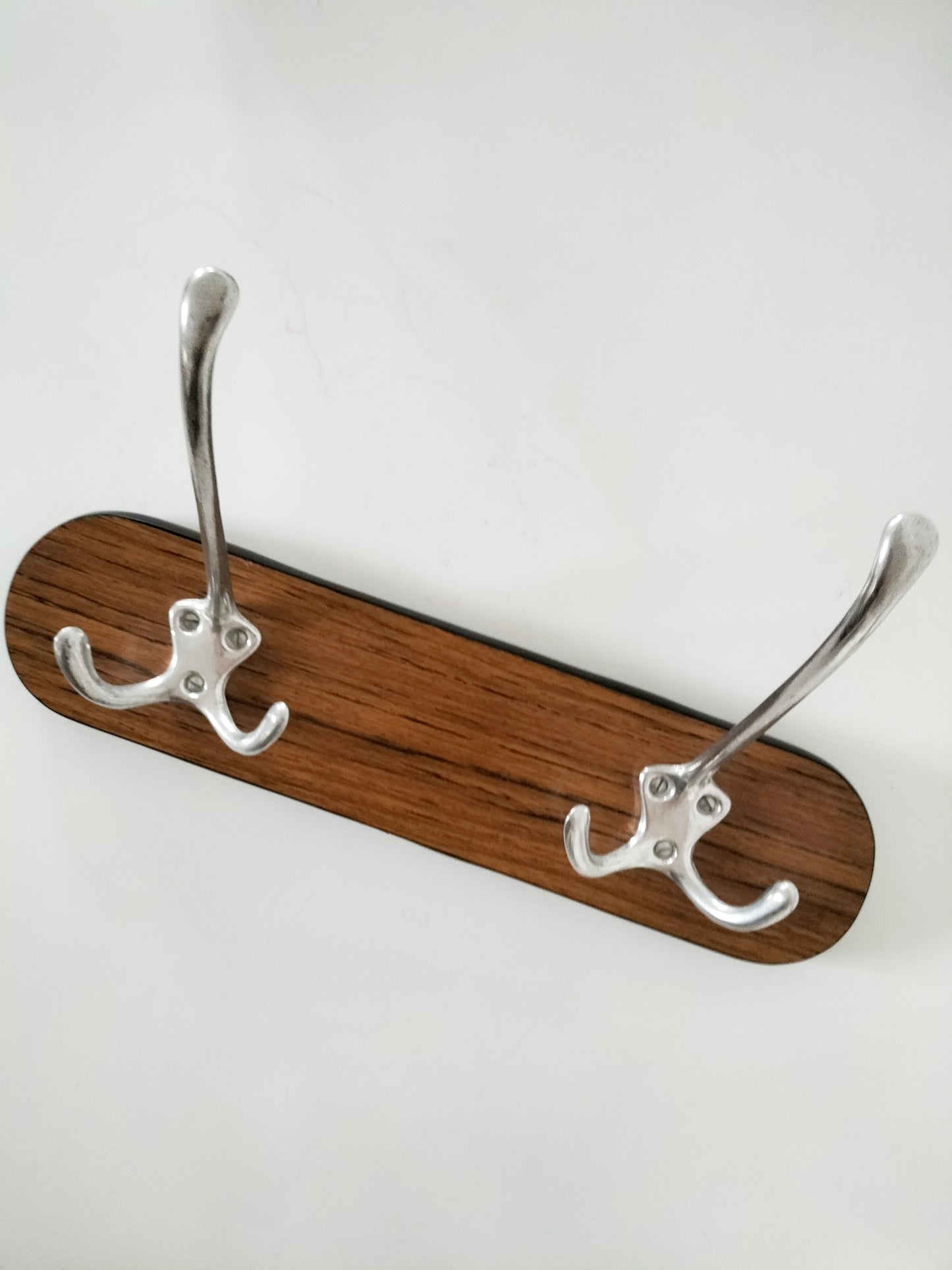 Porte-manteaux 2 patères en formica