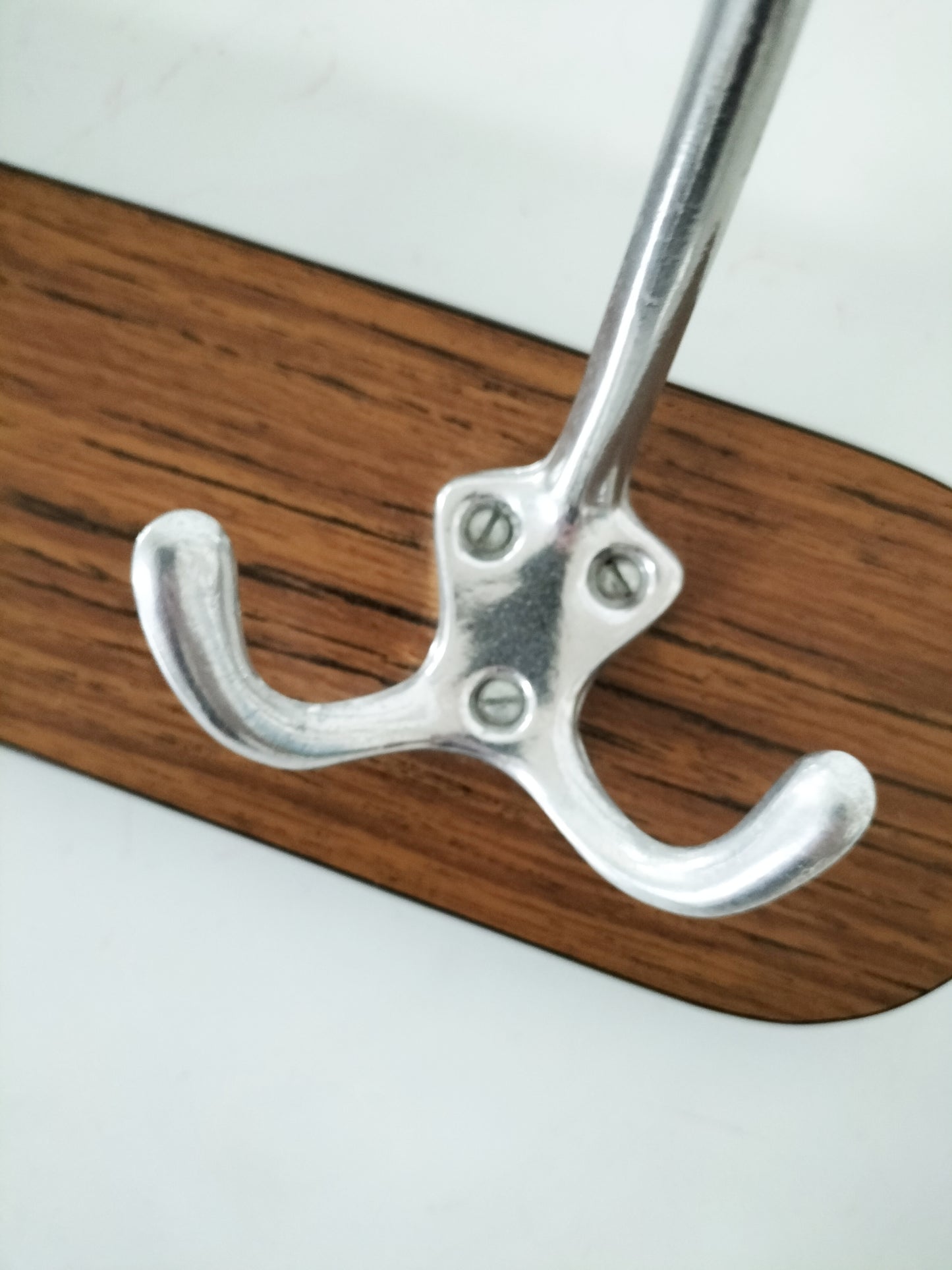 Porte-manteaux 2 patères en formica