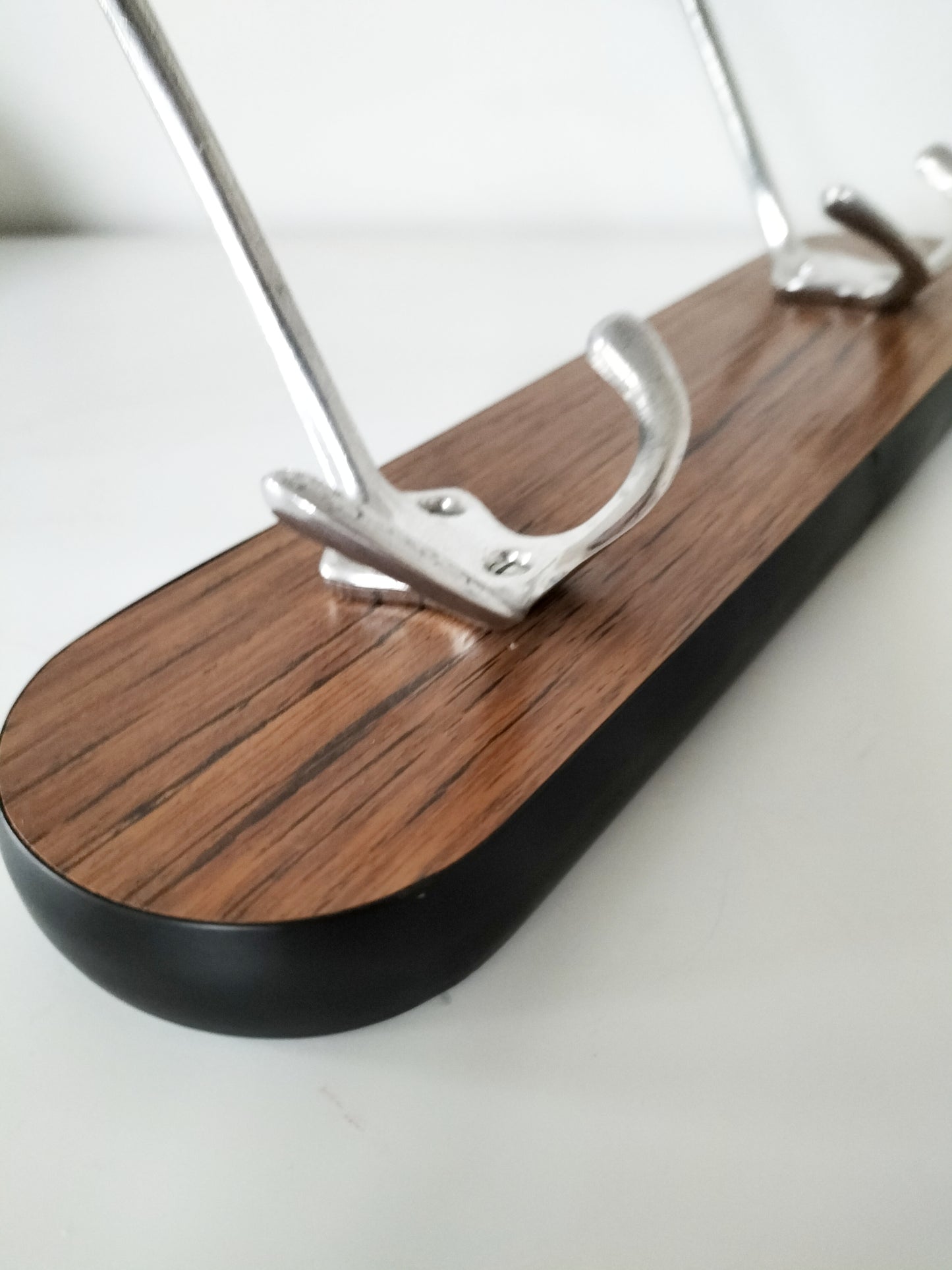 Porte-manteaux 2 patères en formica
