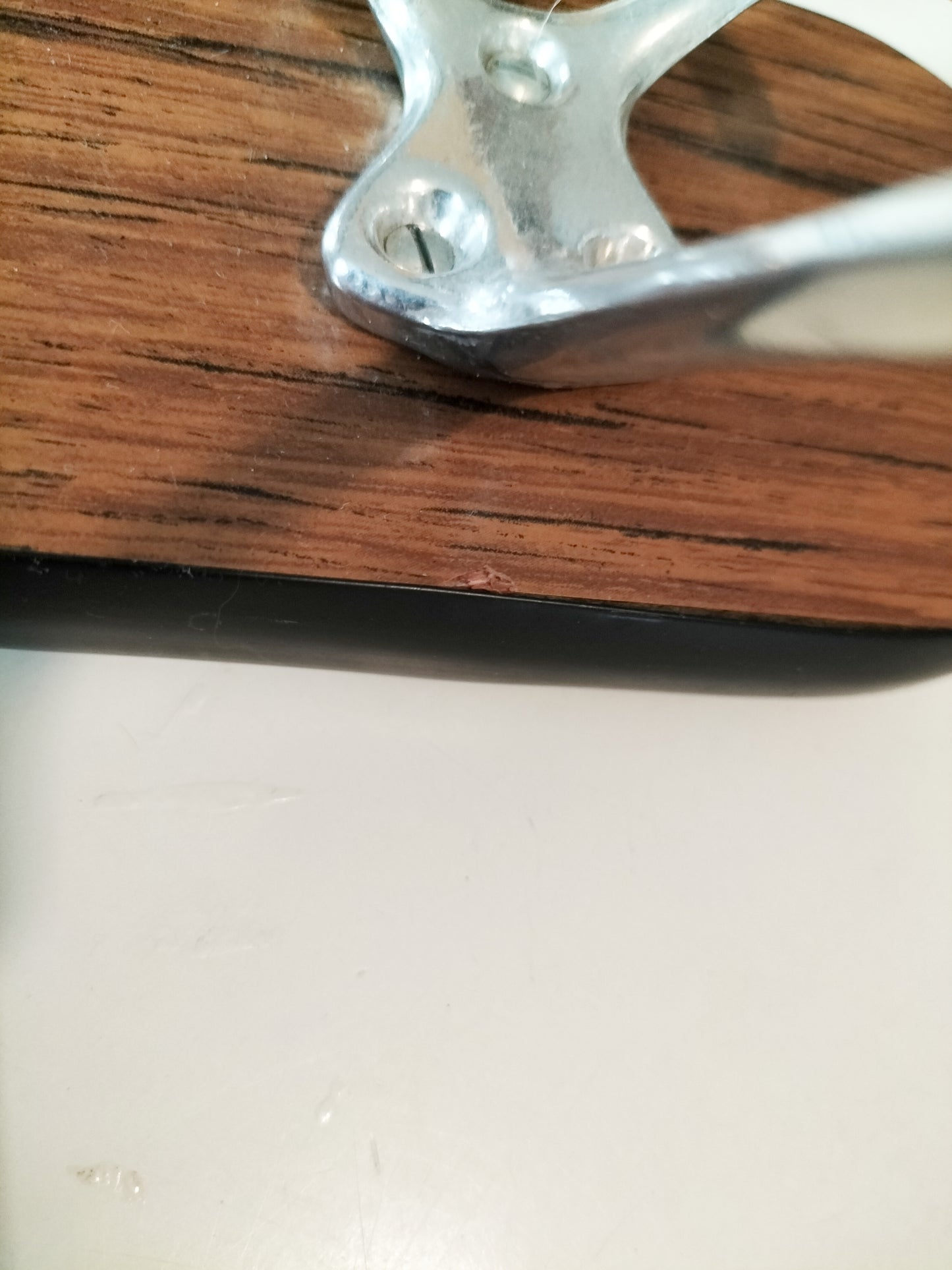 Porte-manteaux 2 patères en formica