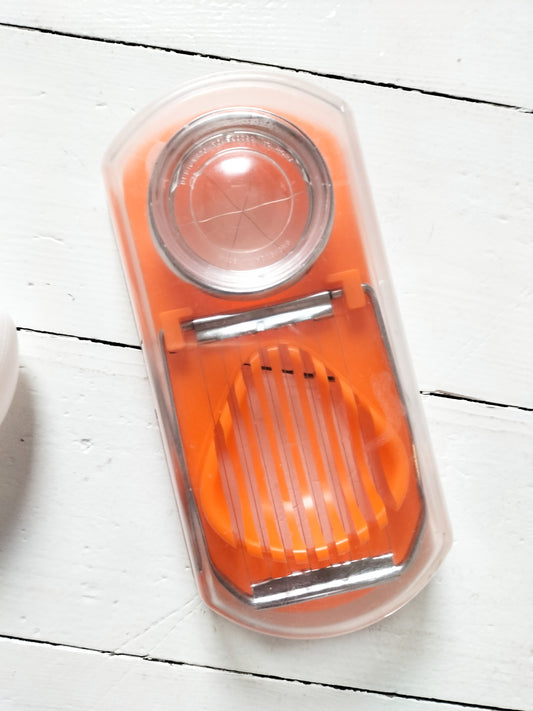 Trancheuse/ coupe-oeuf