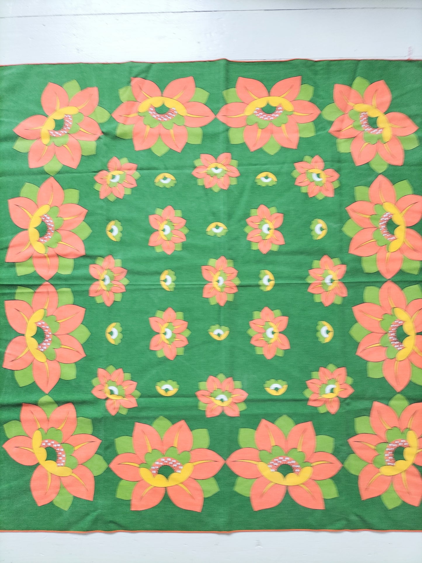 Petite nappe carrée