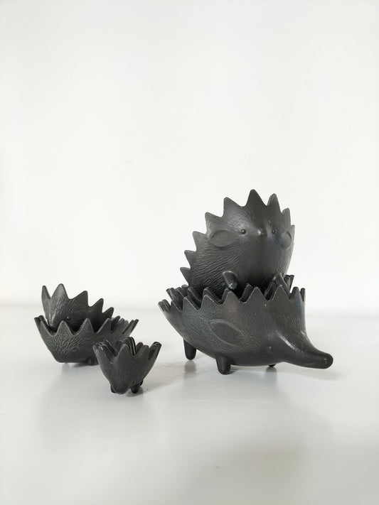 Cendriers gigognes hérissons Walter Bosse