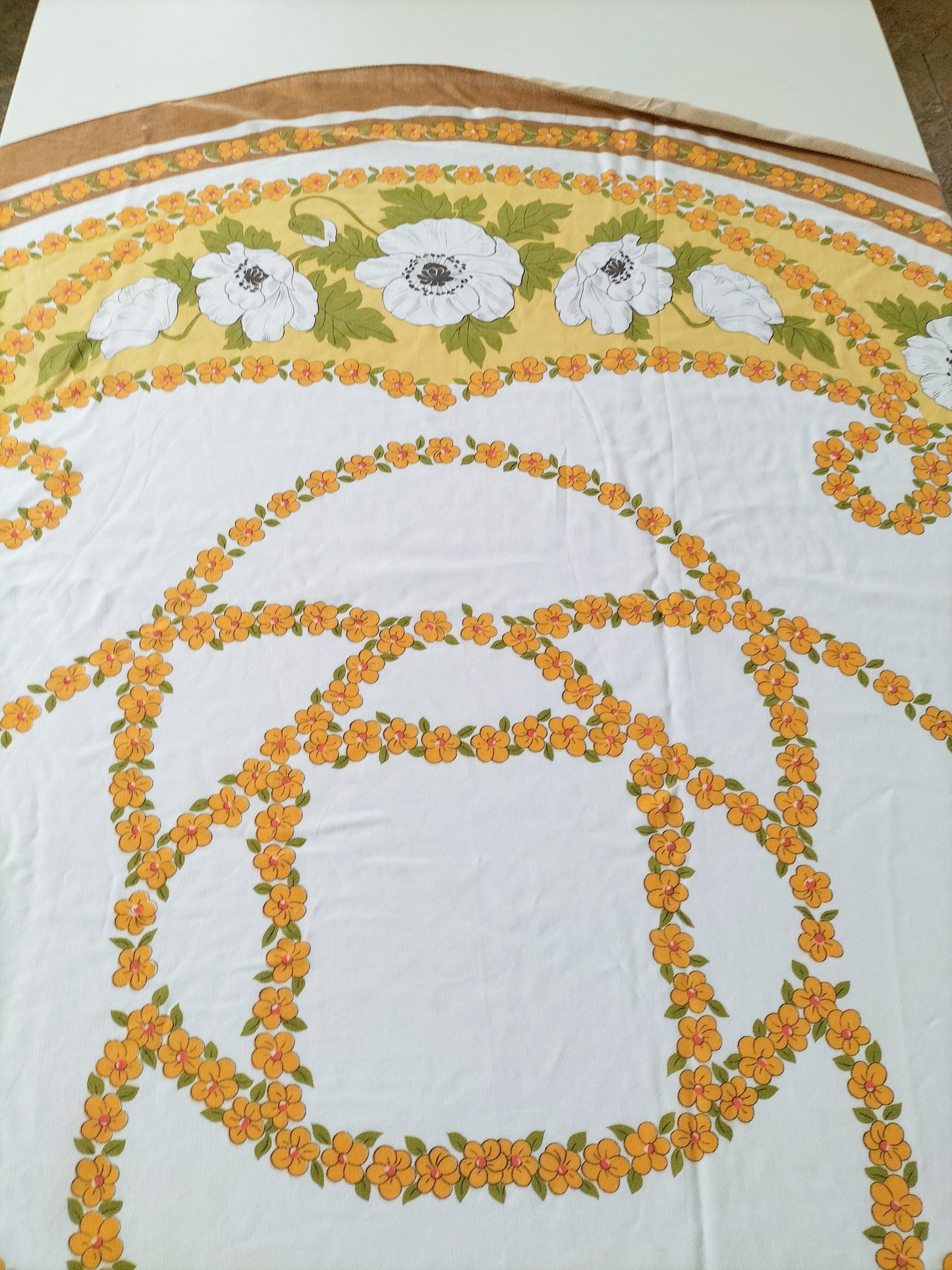 Grande nappe ovale
