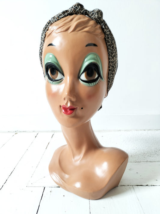 Tête à chapeau Twiggy