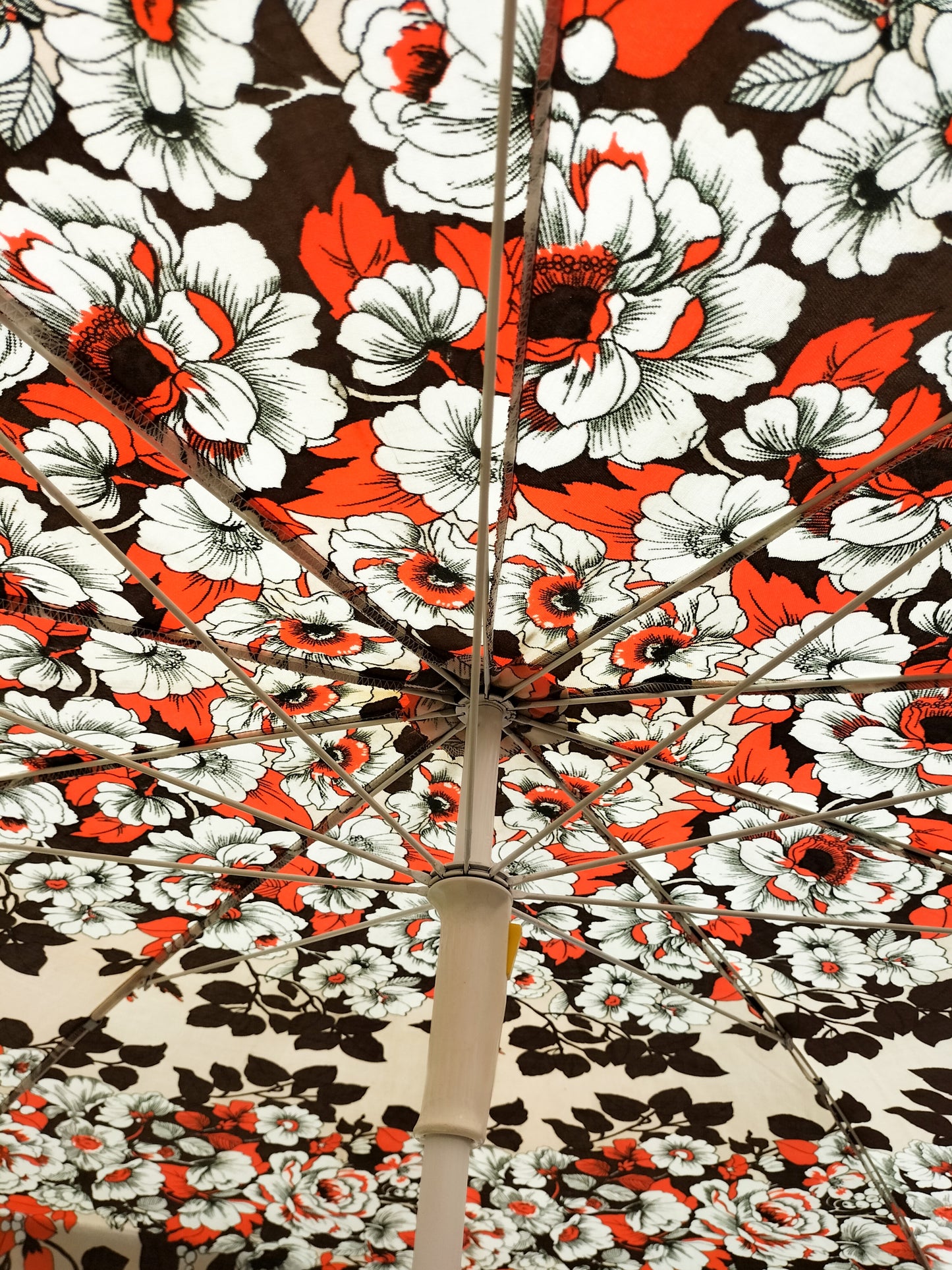 Parasol à franges vintage