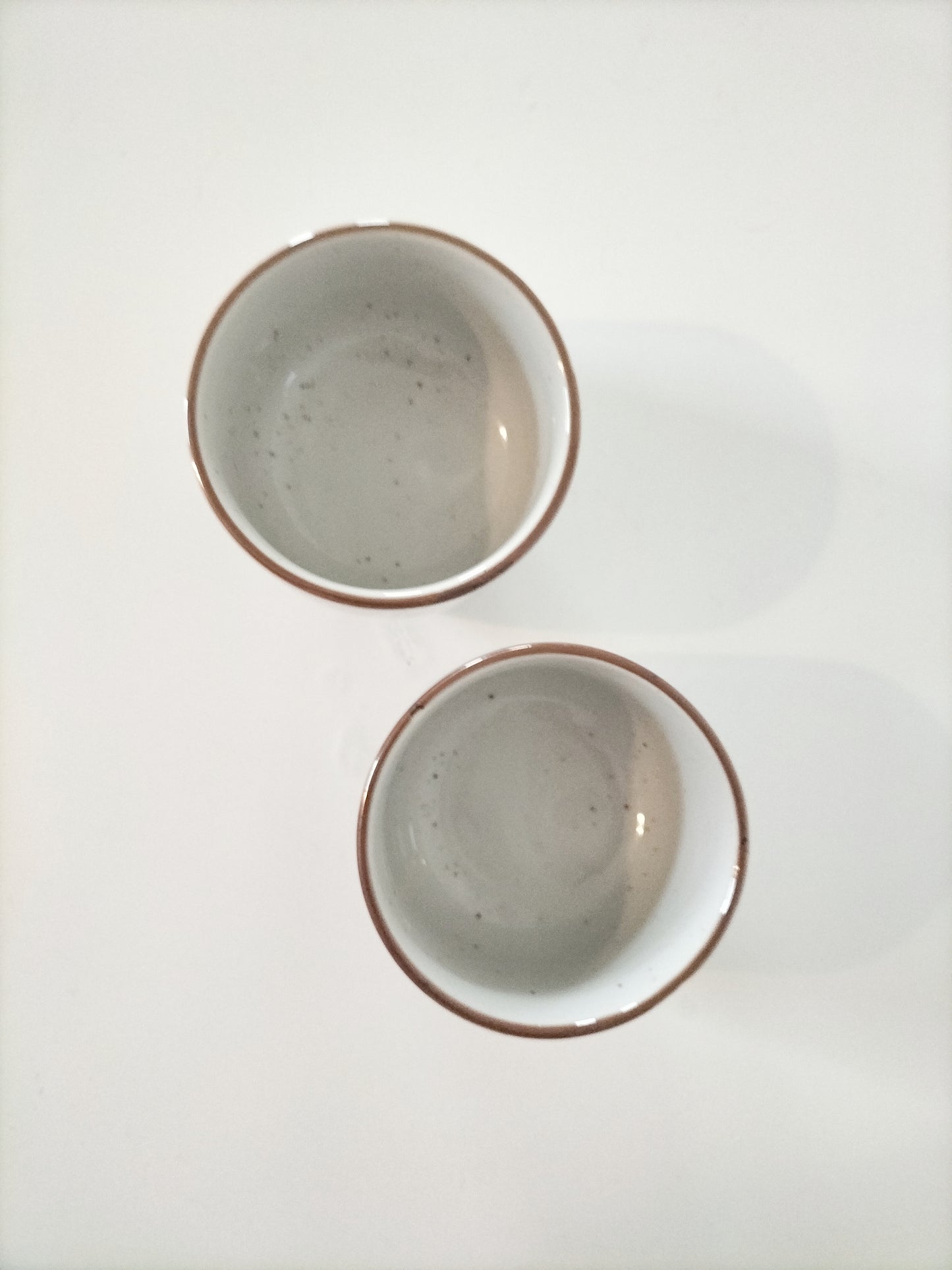 Duo de ramequins/ tasses en grès