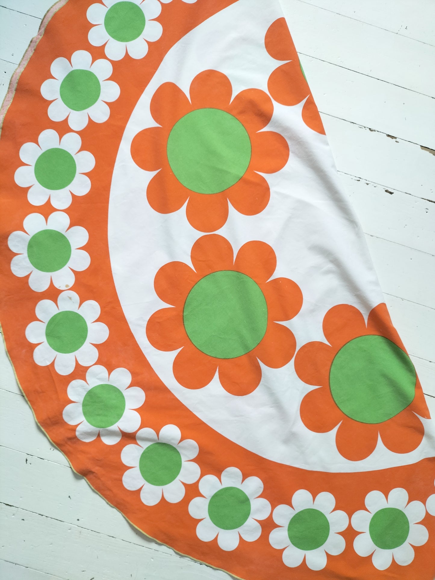 Nappe vintage ronde en coton