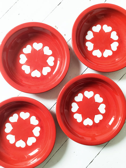 Ensemble de 4 assiettes creuses Waechtersbach décor cœurs