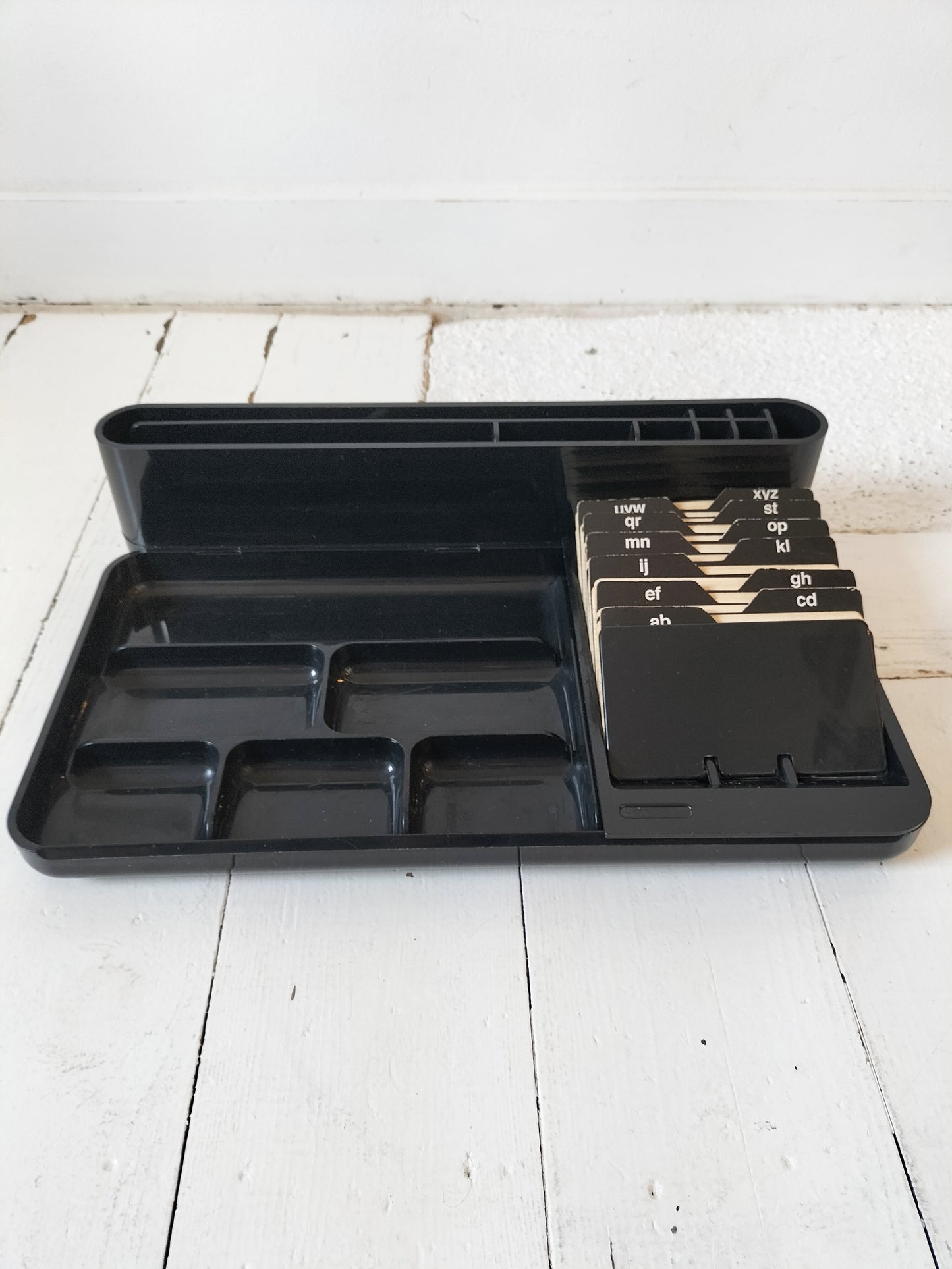 Grand organisateur de bureau avec répertoire en plastique Eldon USA 1991
