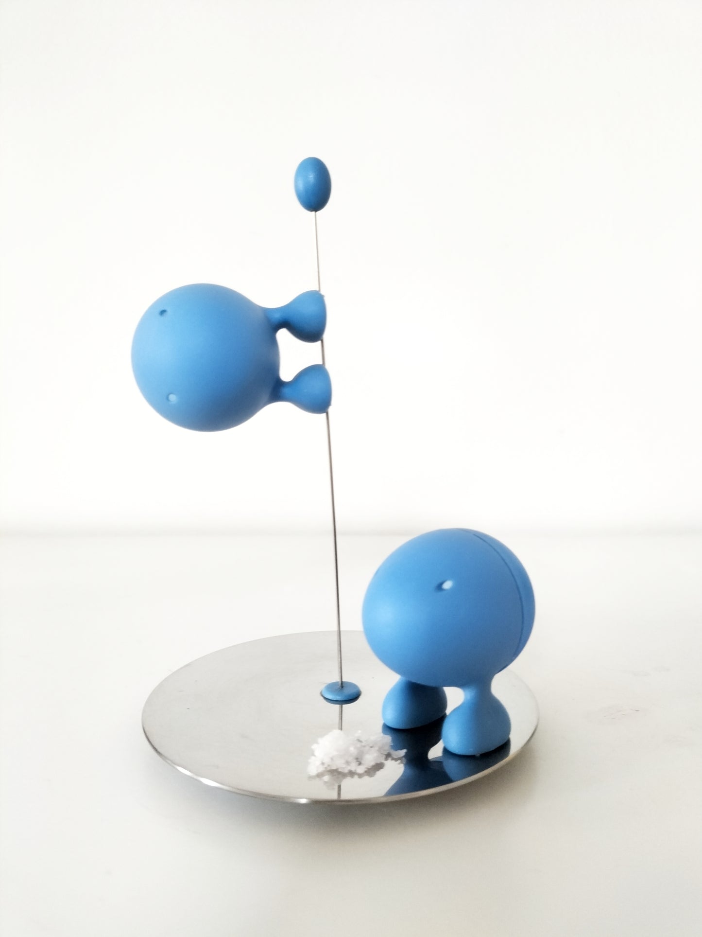 Alessi Lilliput (sel et poivre) ou Magic Bunny (cure-dents) 1998 au choix