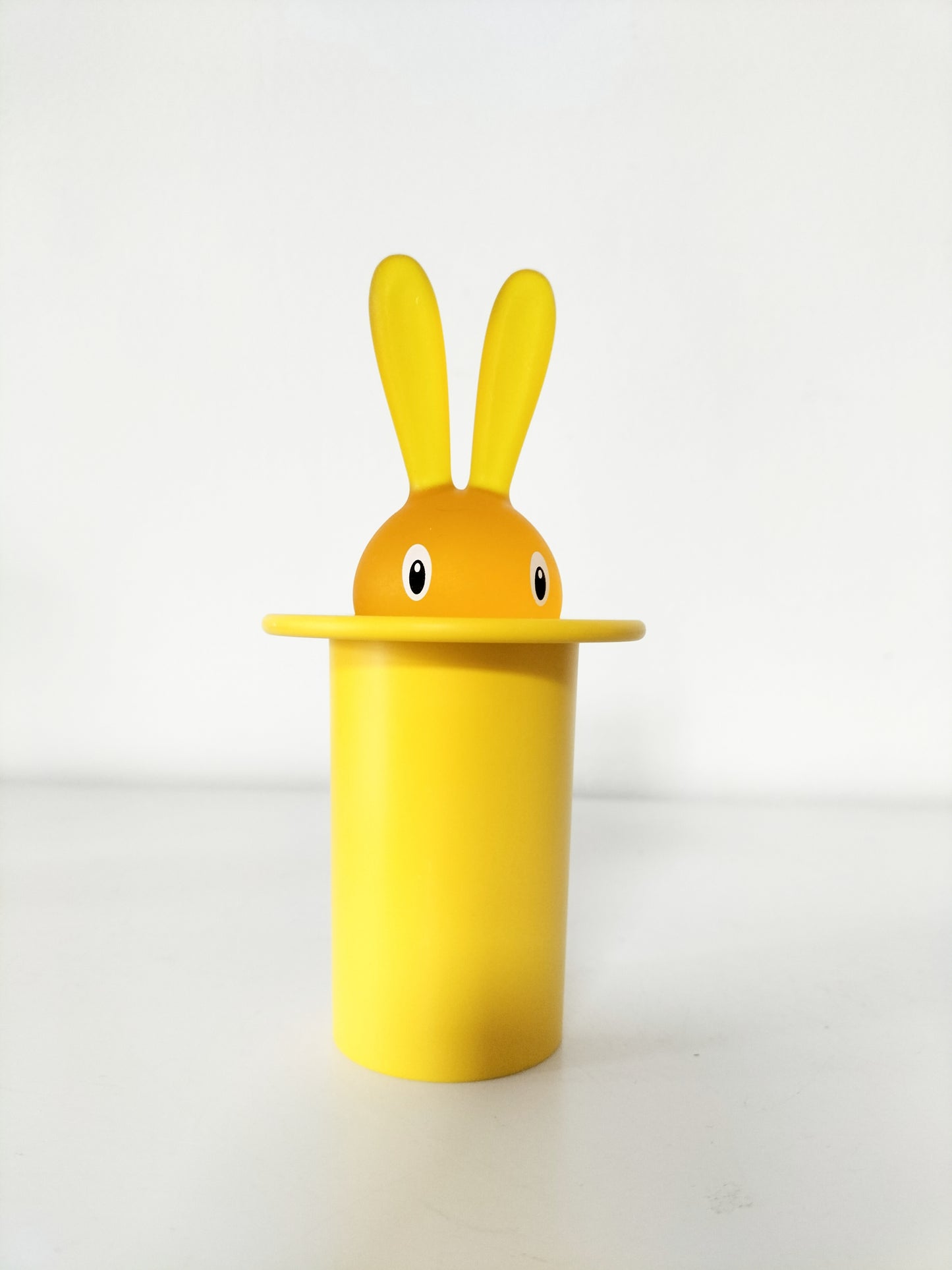 Alessi Lilliput (sel et poivre) ou Magic Bunny (cure-dents) 1998 au choix