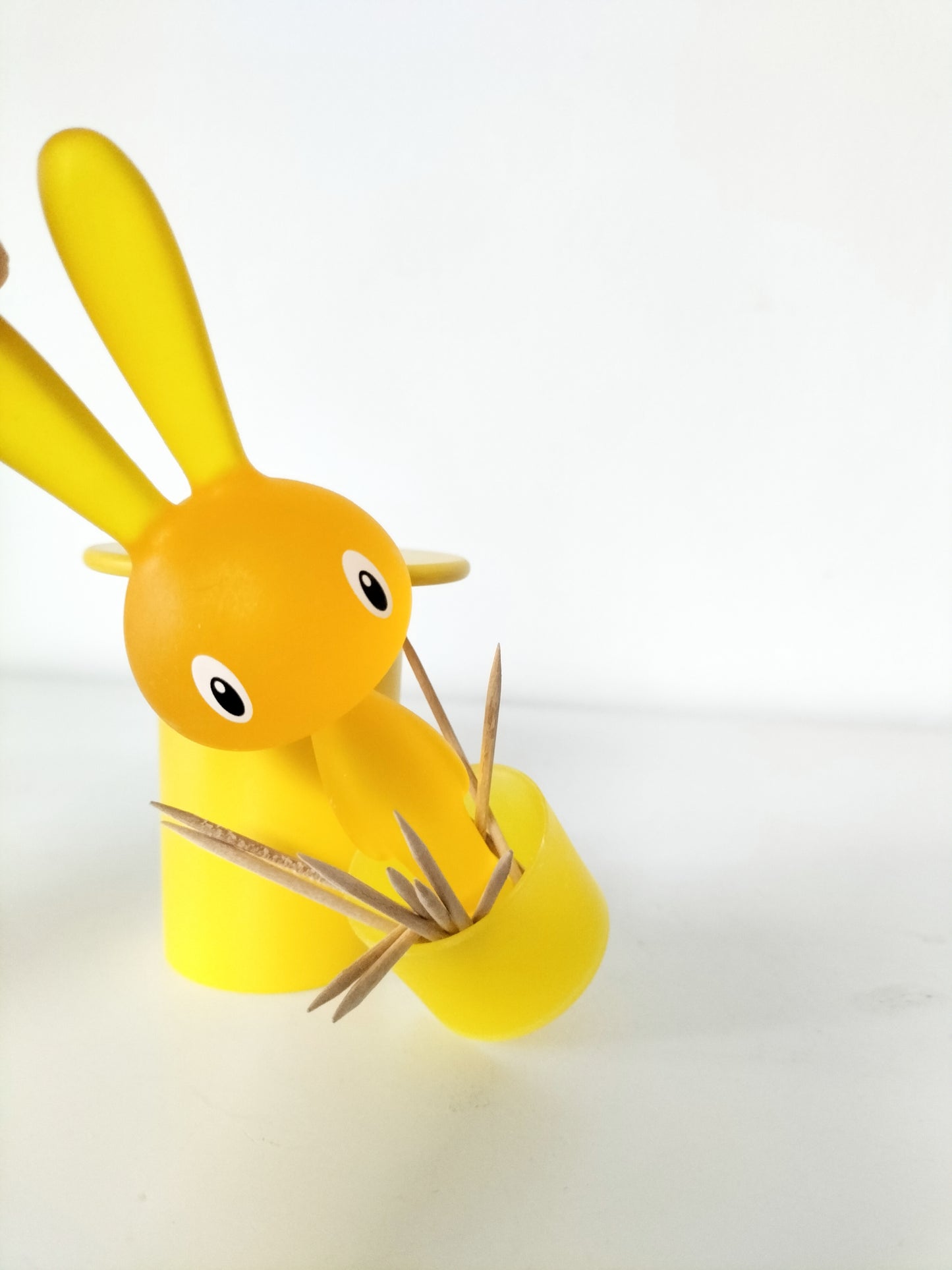 Alessi Lilliput (sel et poivre) ou Magic Bunny (cure-dents) 1998 au choix