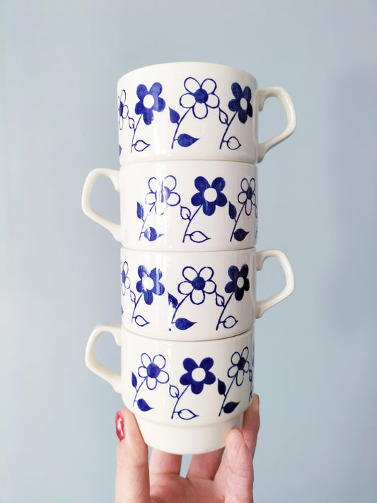 Duo de tasses Villeroy et Boch décor pâquerettes