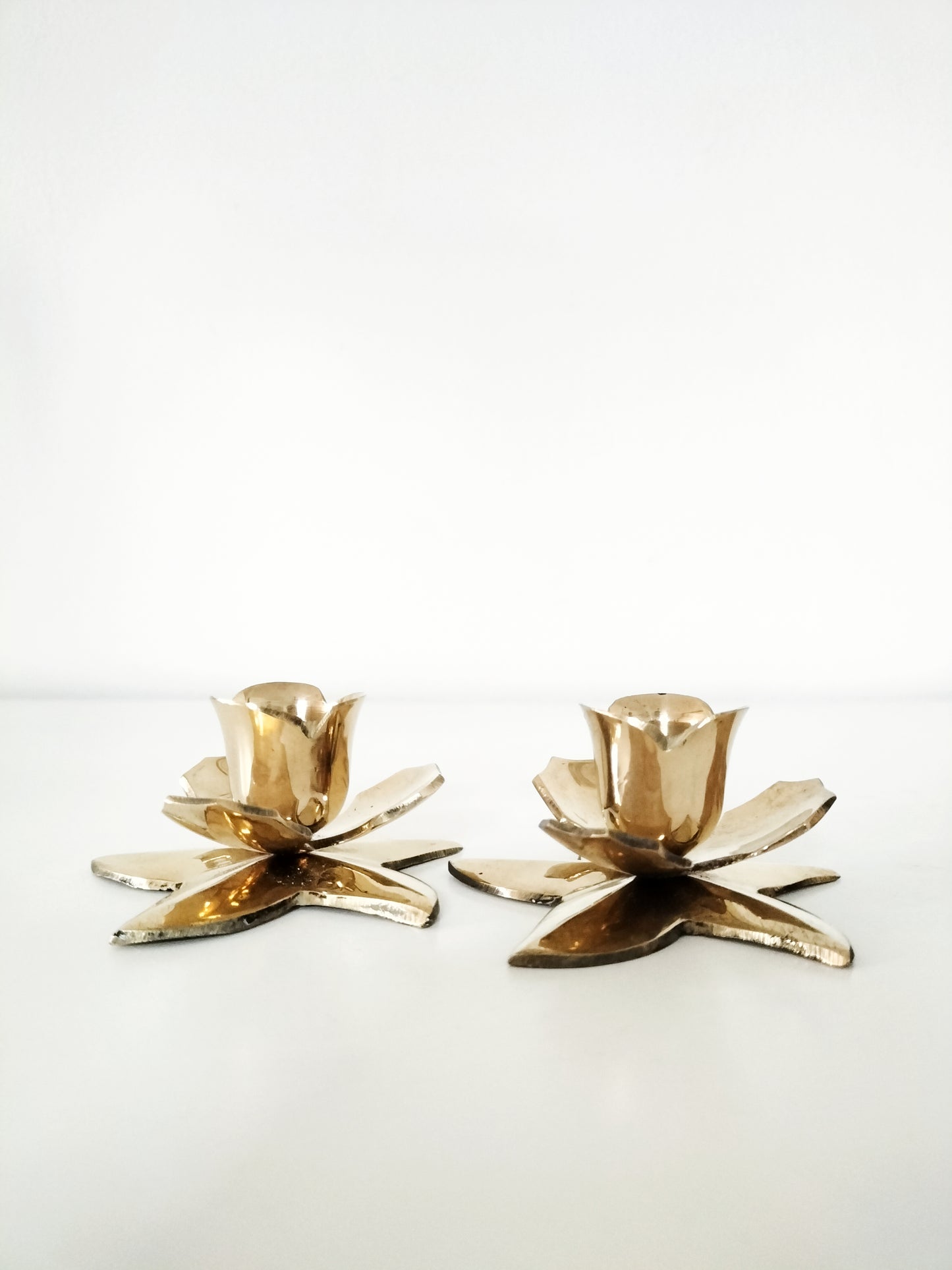 Bougeoir fleur en laiton (à l'unité)
