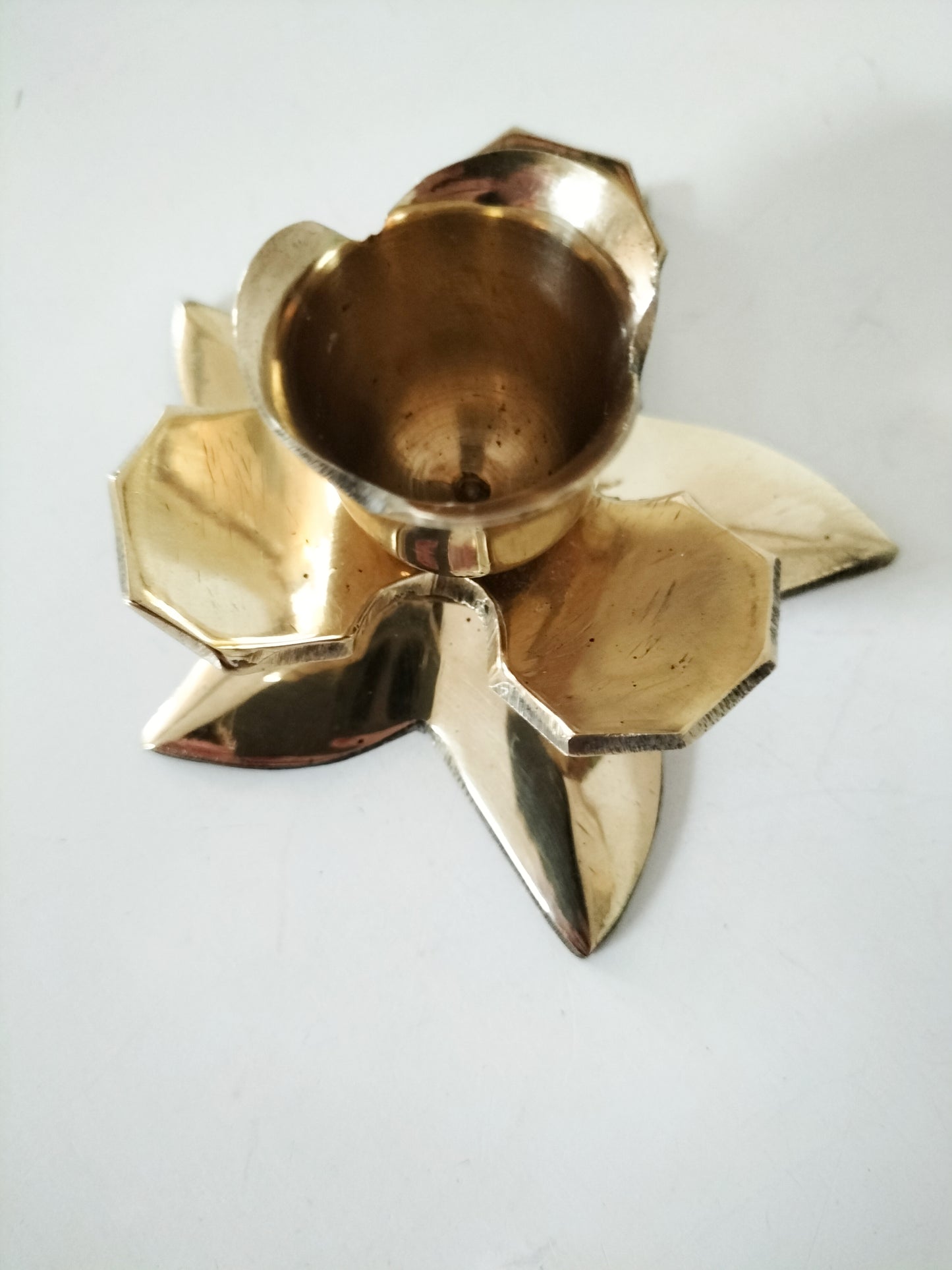 Bougeoir fleur en laiton (à l'unité)