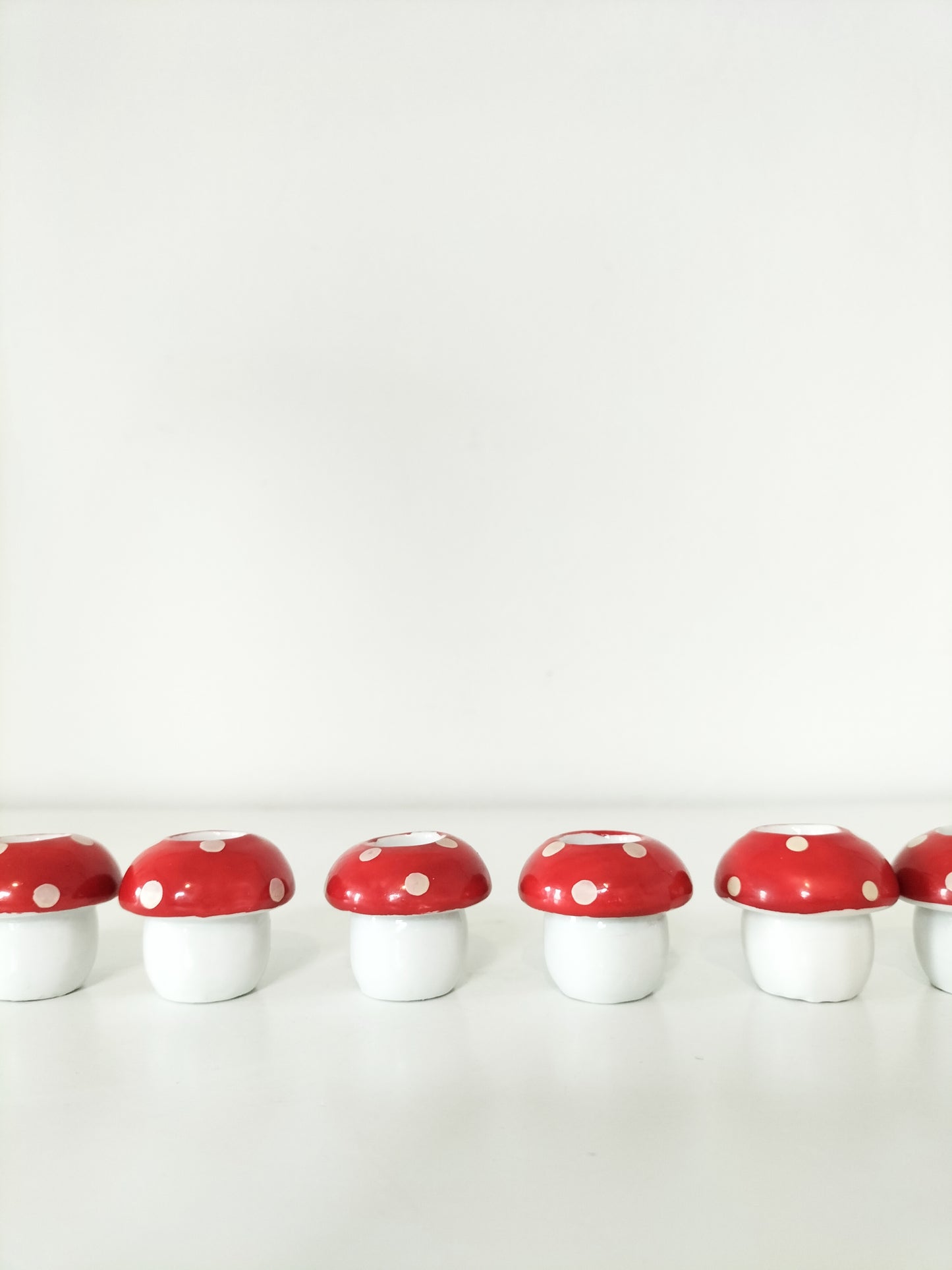 Duo de mini-bougeoirs champignon en porcelaine