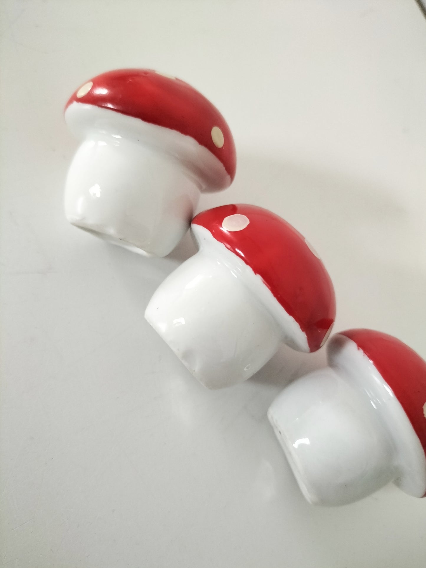 Duo de mini-bougeoirs champignon en porcelaine