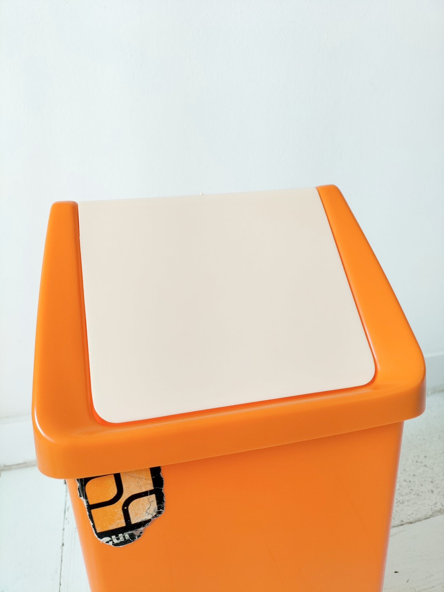 Poubelle en plastique Curver