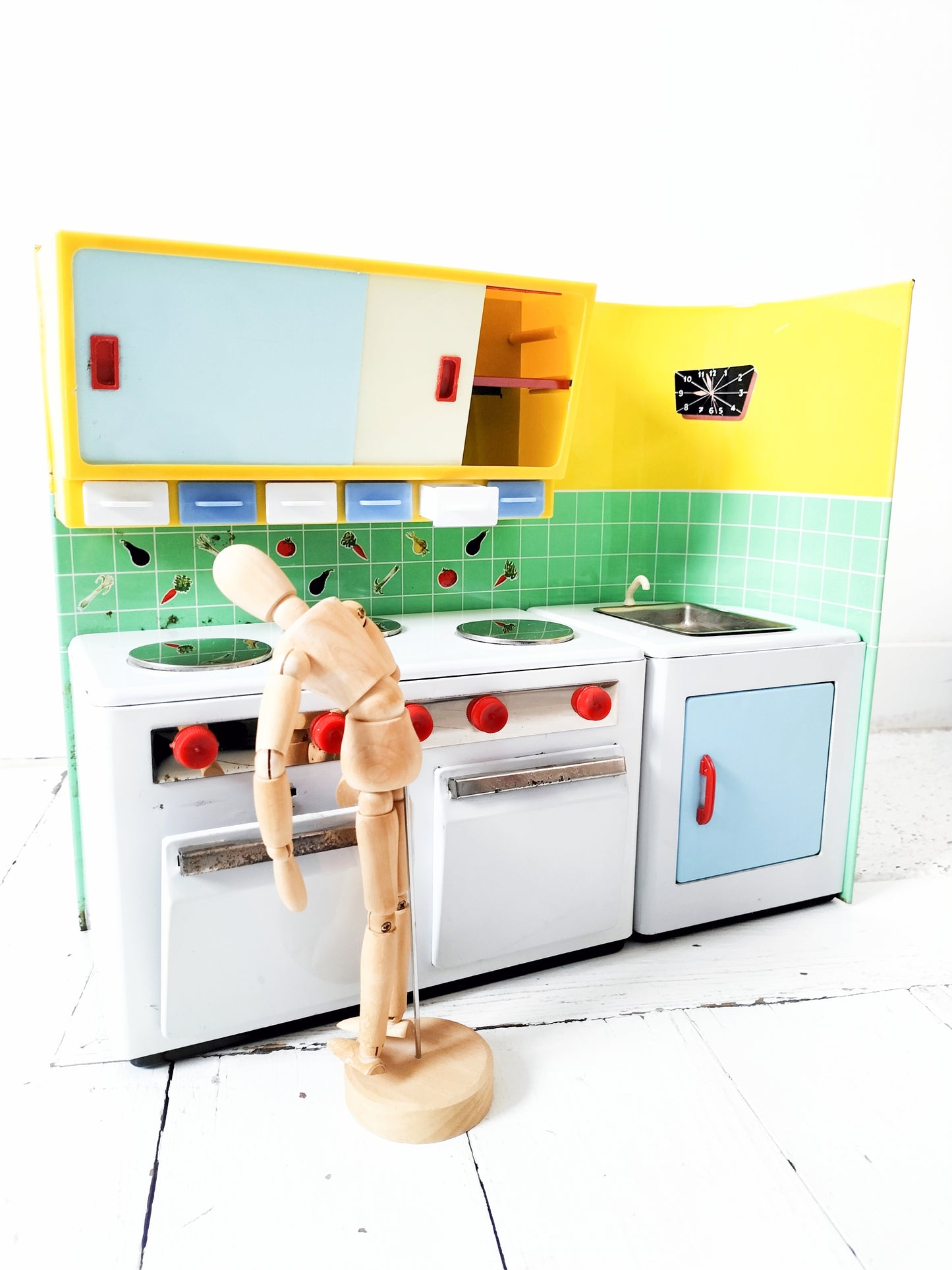 Cuisine miniature en tôle Punch par Atmega made in France