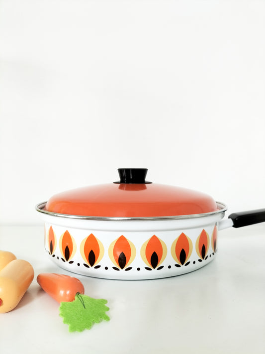 Casserole/ poêle/ sauteuse émaillée