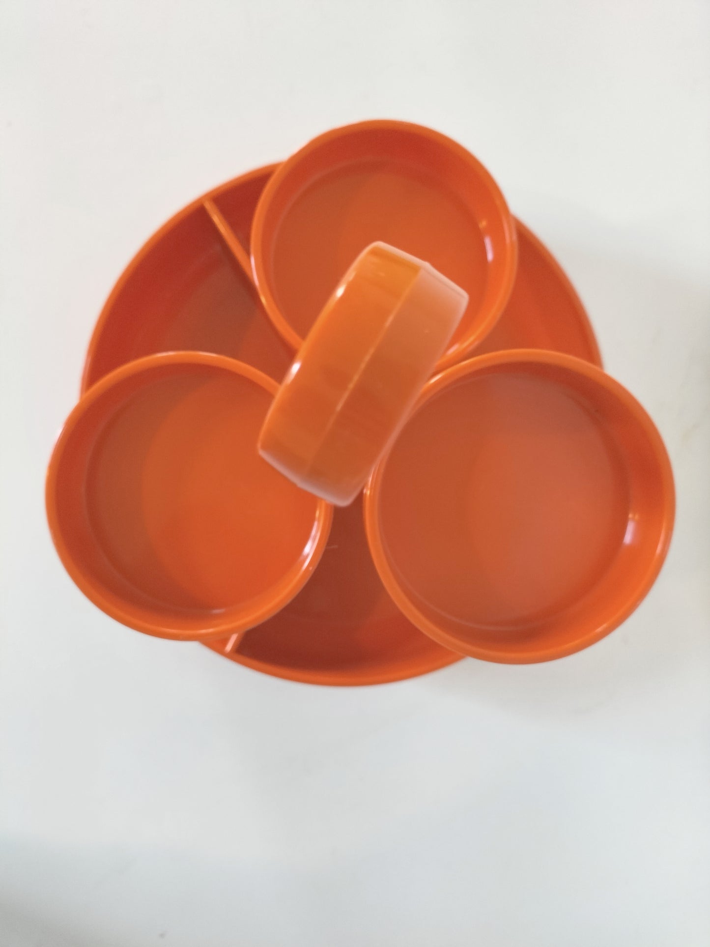 Plateau/ serviteur à apéritif en plastique Dialene Better Maid
